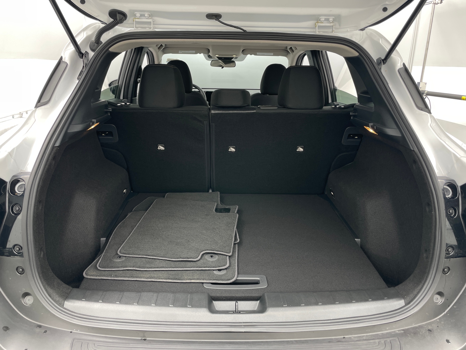 Thumbnail: 2026 Nissan Kicks - 7