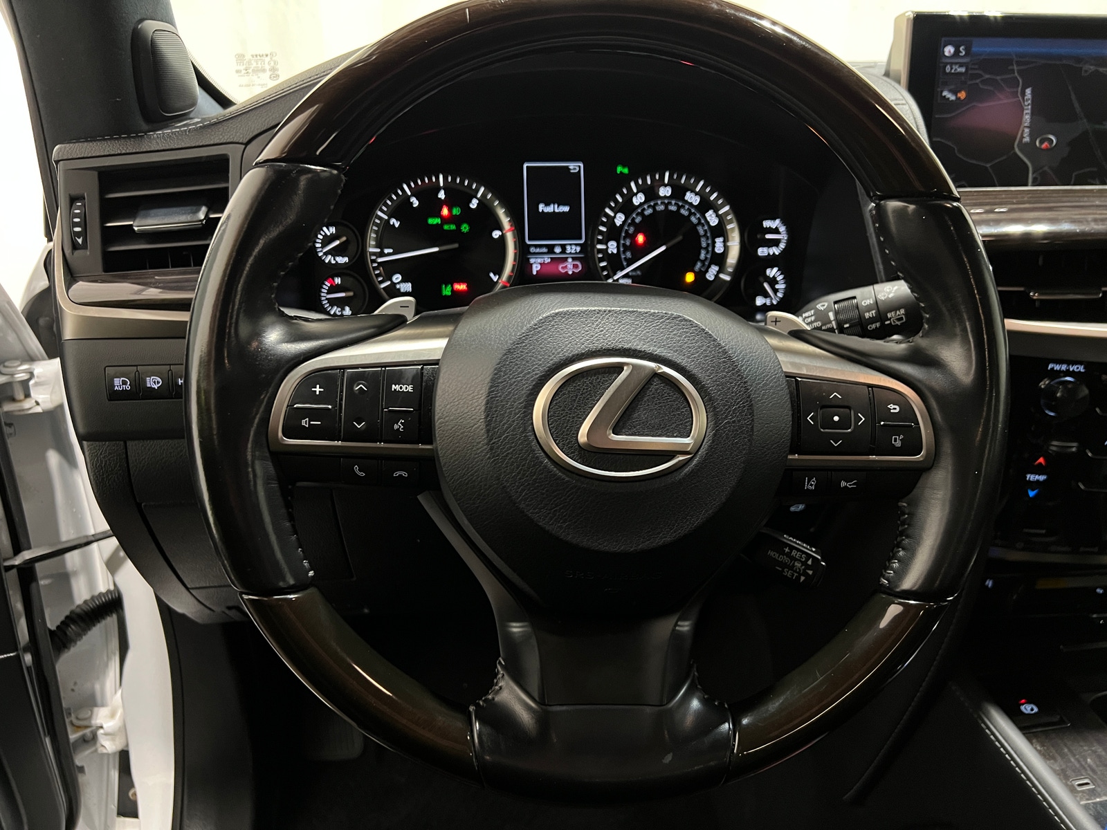 Thumbnail: 2021 Lexus LX - 4