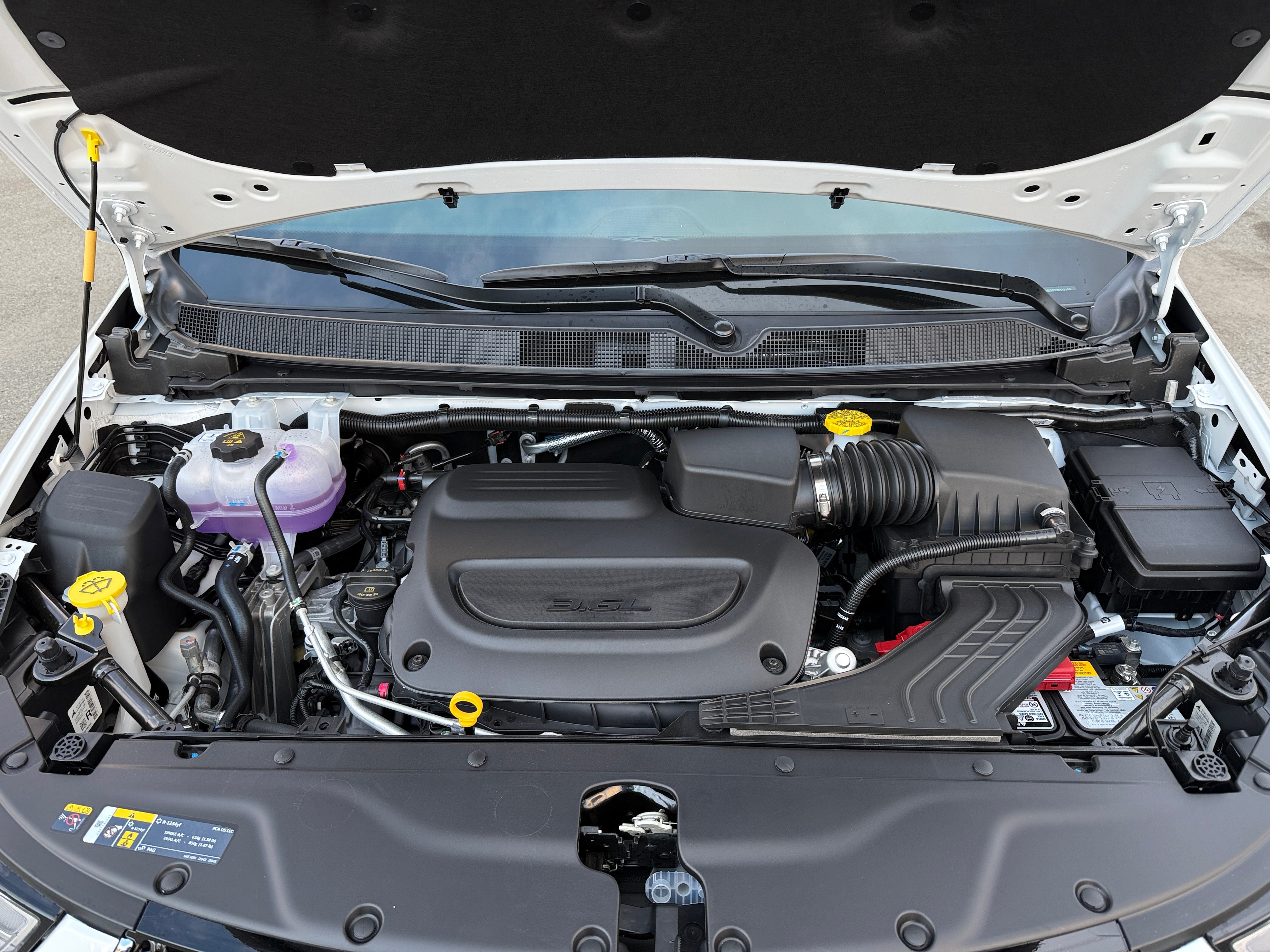 2026 Chrysler Pacifica Select AWD's photo