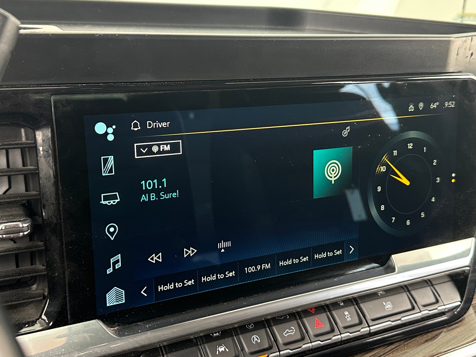 Thumbnail: 2022 Chevrolet Silverado 1500 - 4