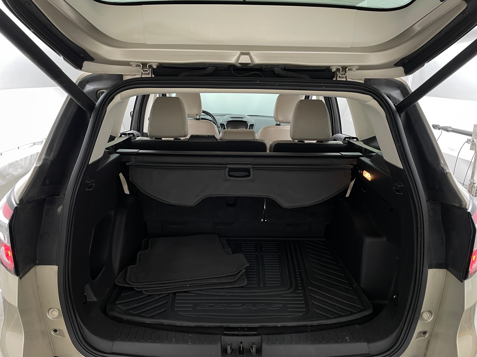 Thumbnail: 2018 Ford Escape - 6