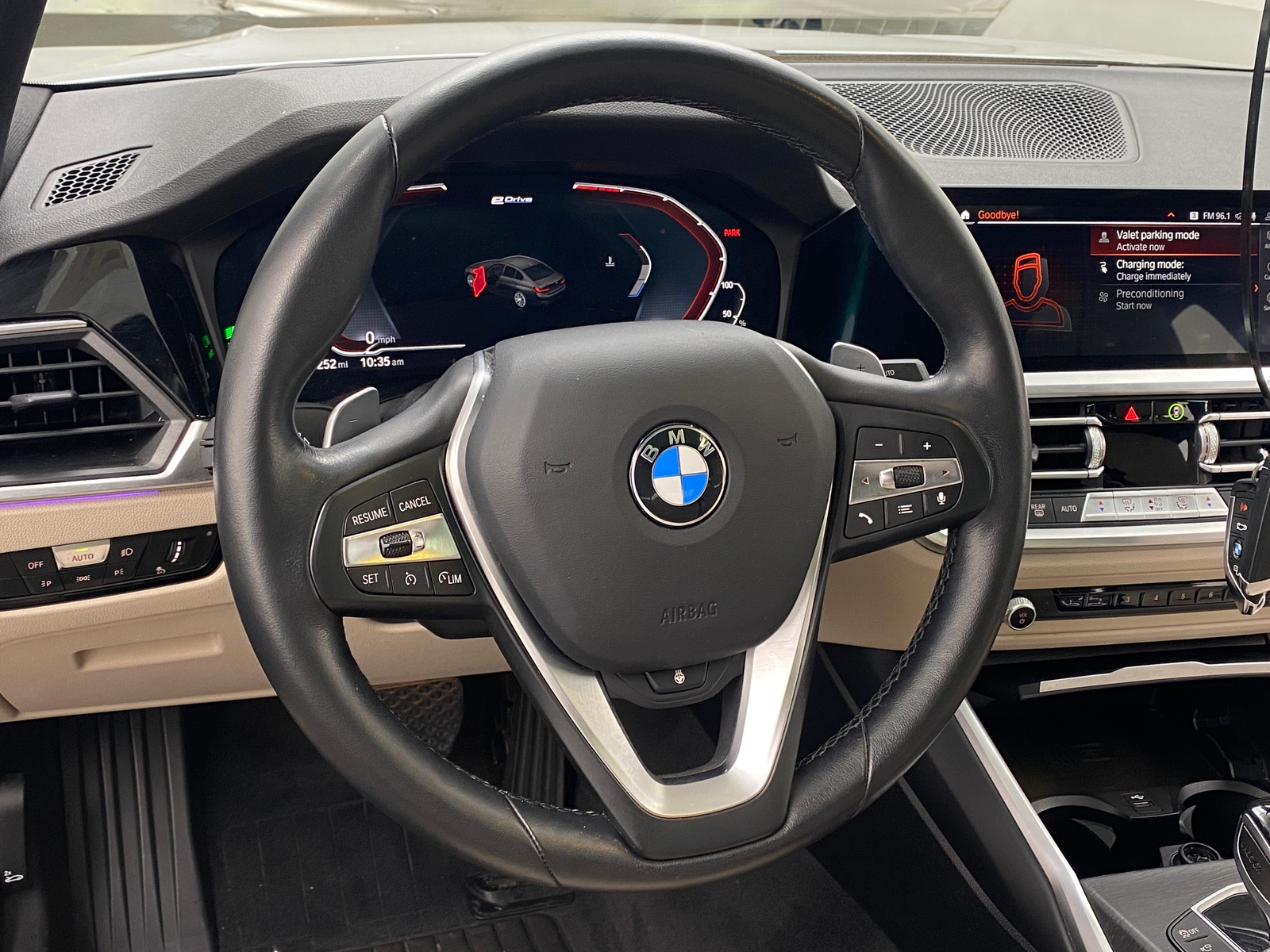 Thumbnail: 2021 BMW 3 Series - 4