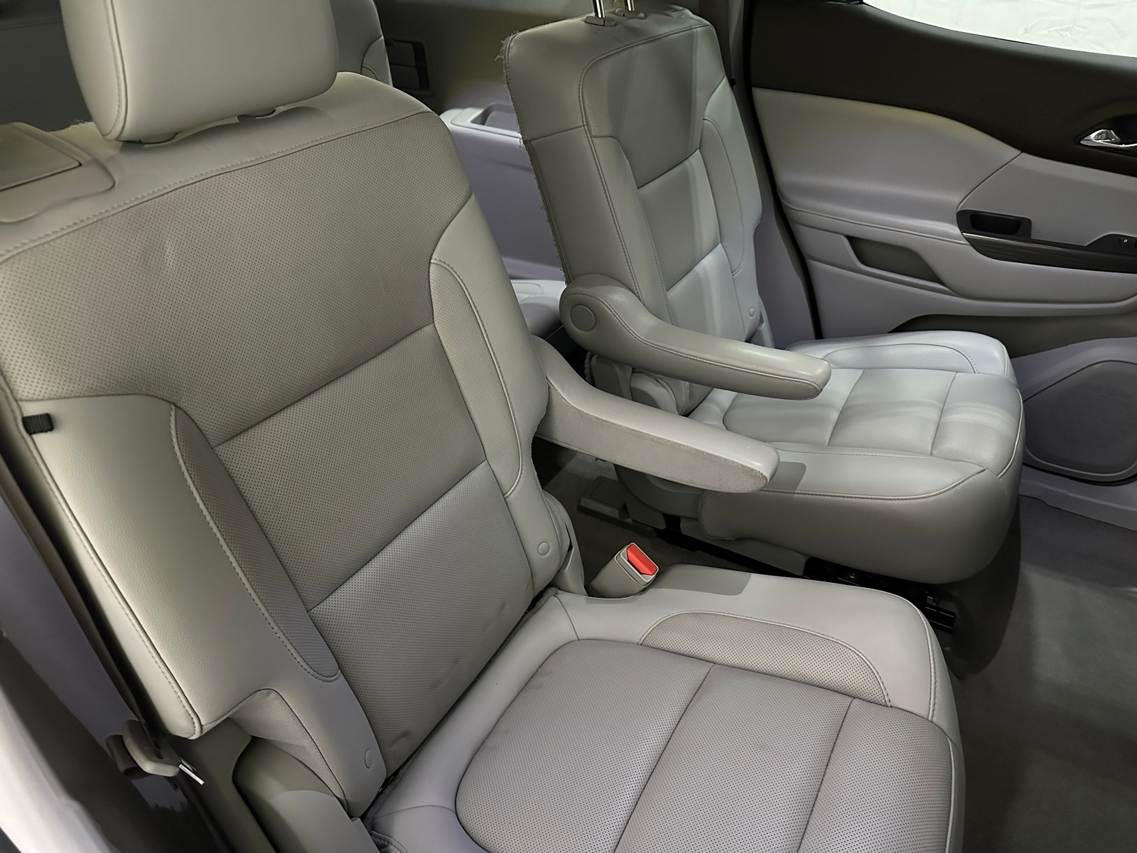 Thumbnail: 2019 GMC Acadia - 5