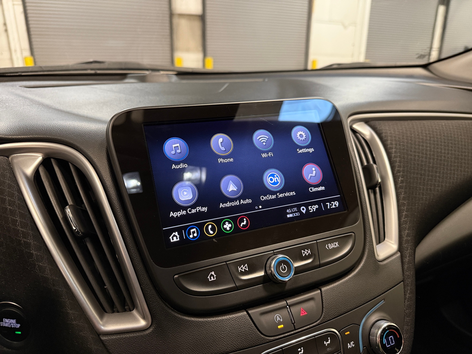 Thumbnail: 2024 Chevrolet Malibu - 4