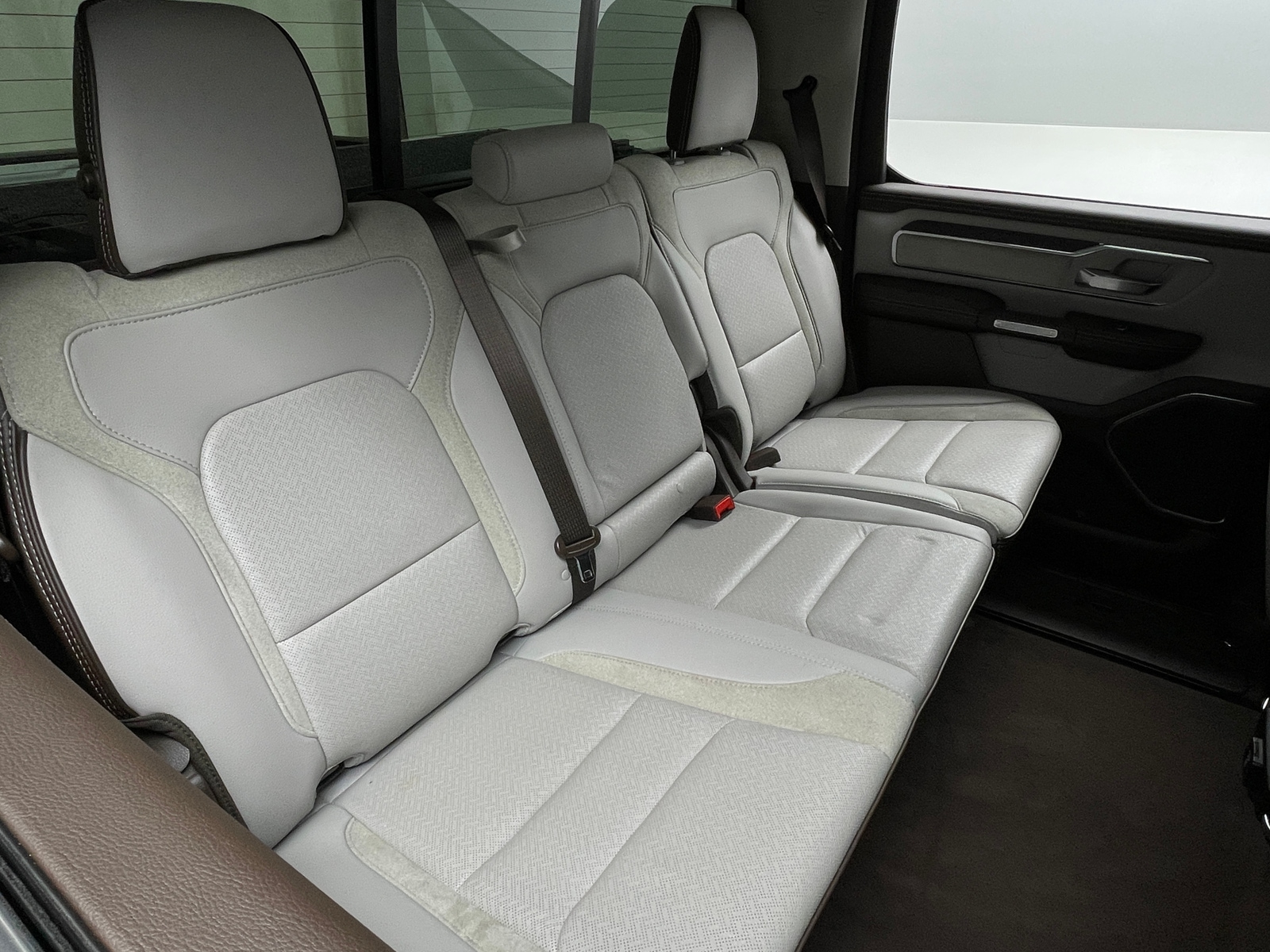 Thumbnail: 2025 RAM 1500 - 5