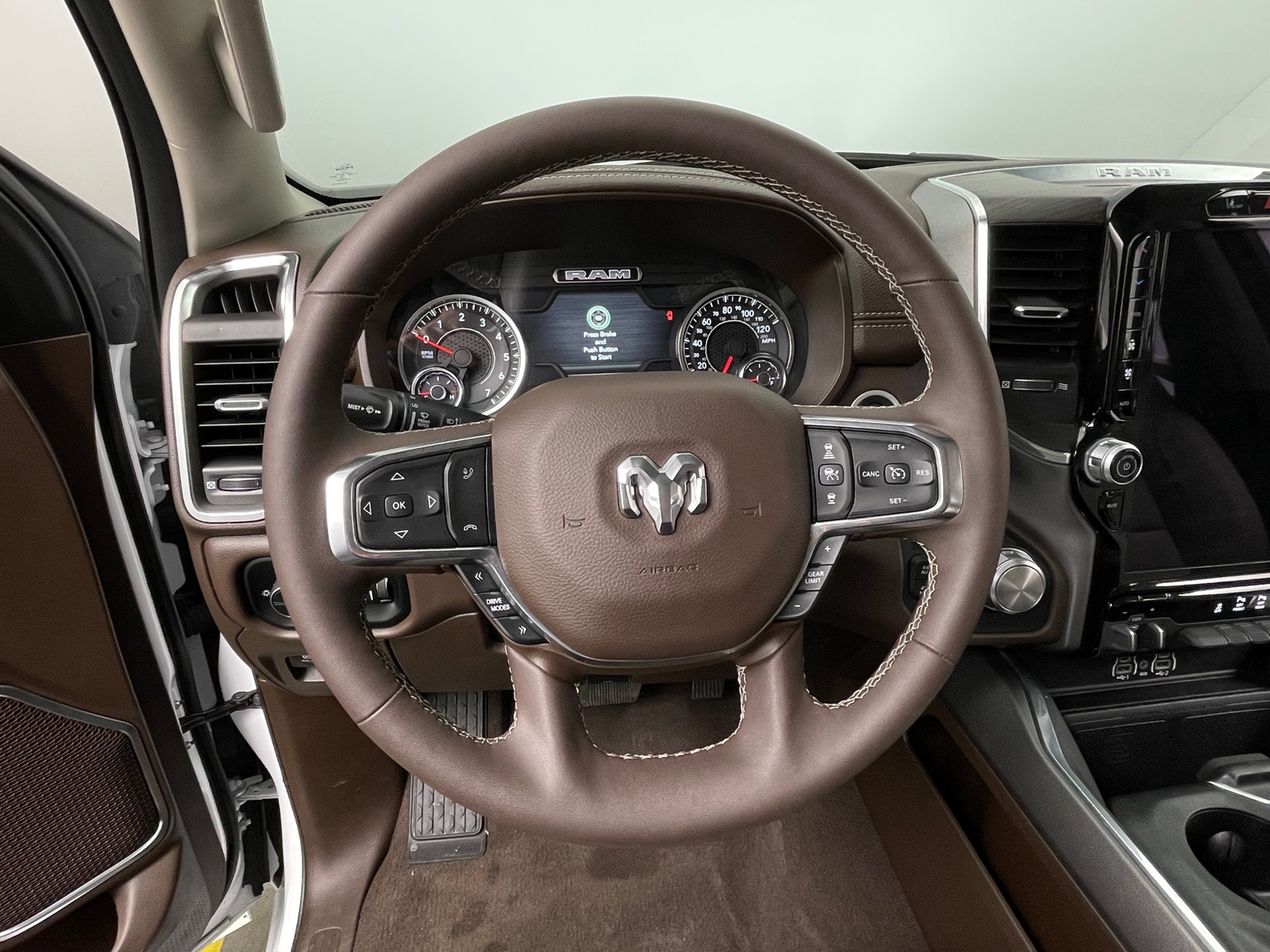 Thumbnail: 2025 RAM 1500 - 4