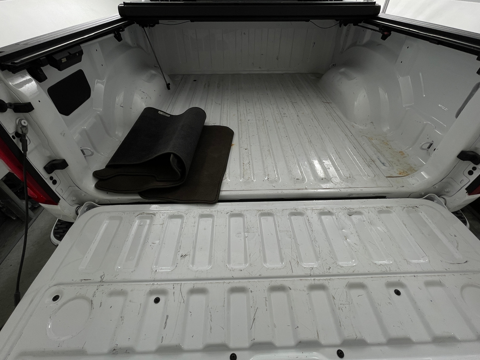 Thumbnail: 2025 RAM 1500 - 6