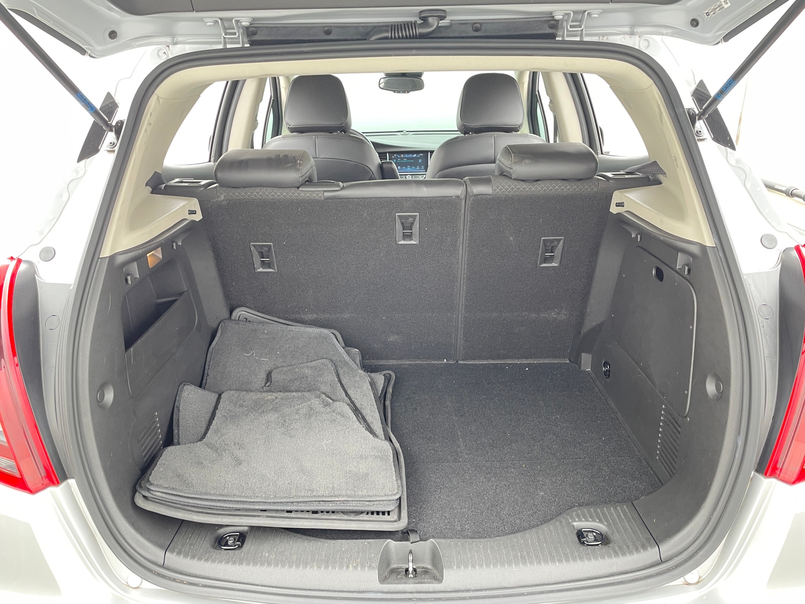 Thumbnail: 2019 Buick Encore - 6