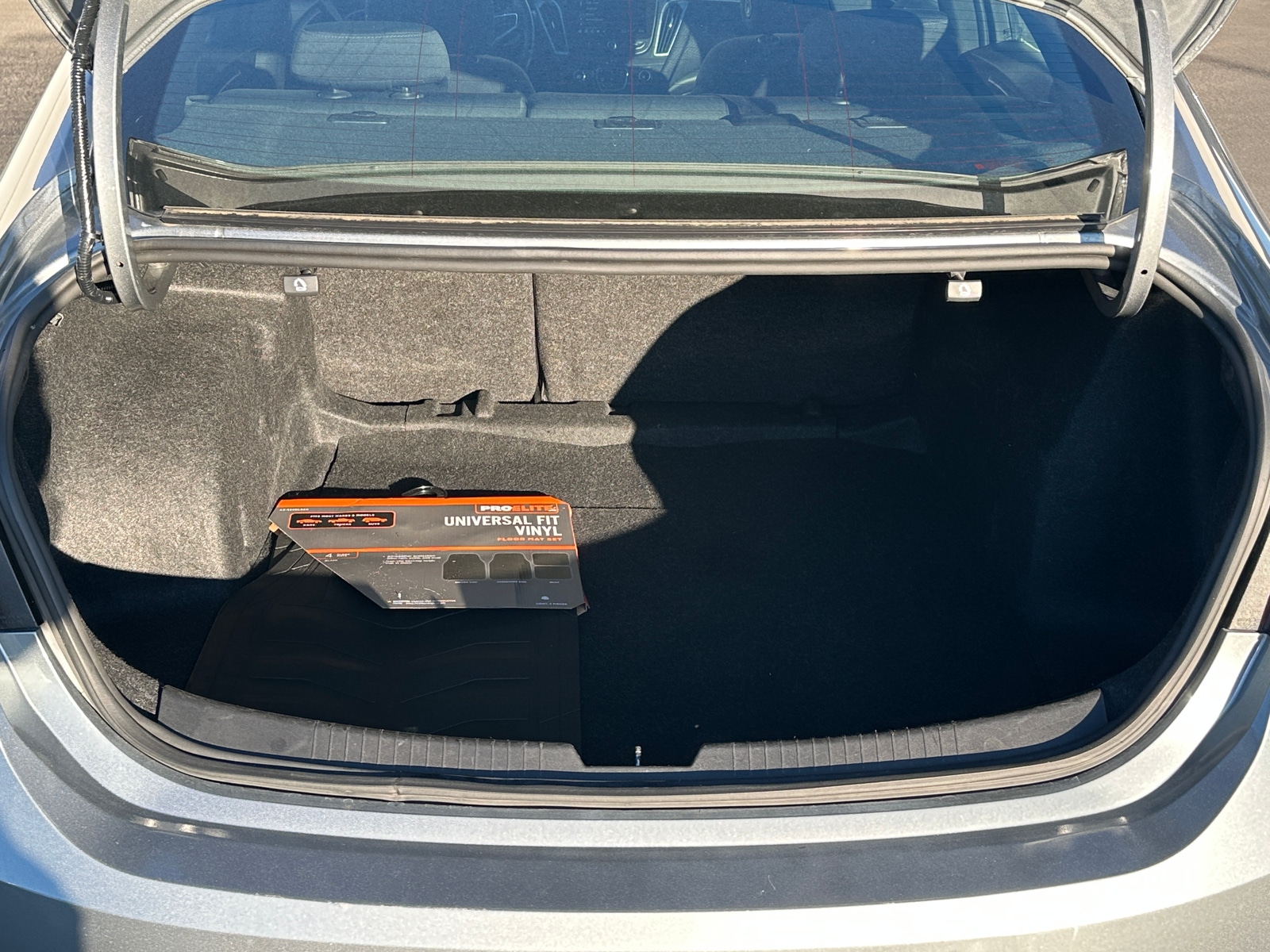 Thumbnail: 2024 Chevrolet Malibu - 7