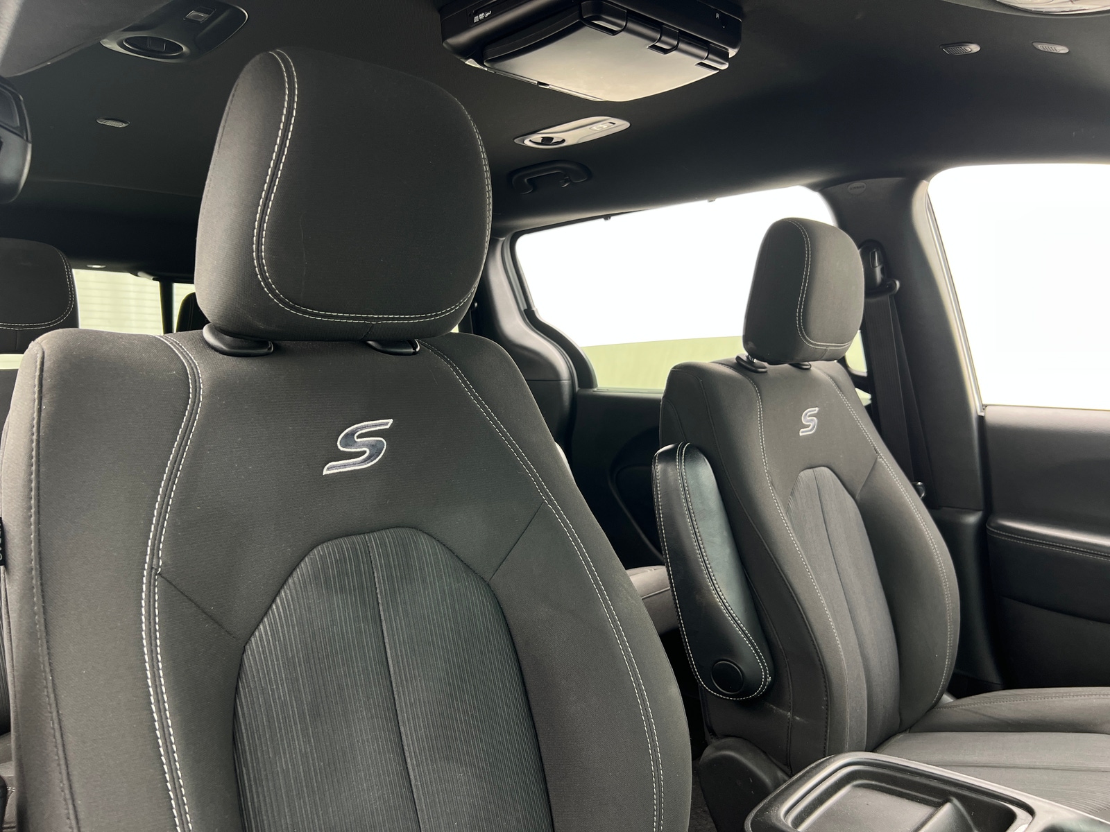 Thumbnail: 2020 Chrysler Pacifica - 2