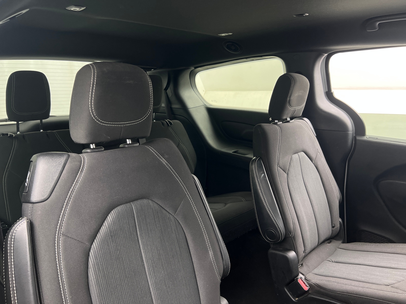 Thumbnail: 2020 Chrysler Pacifica - 6