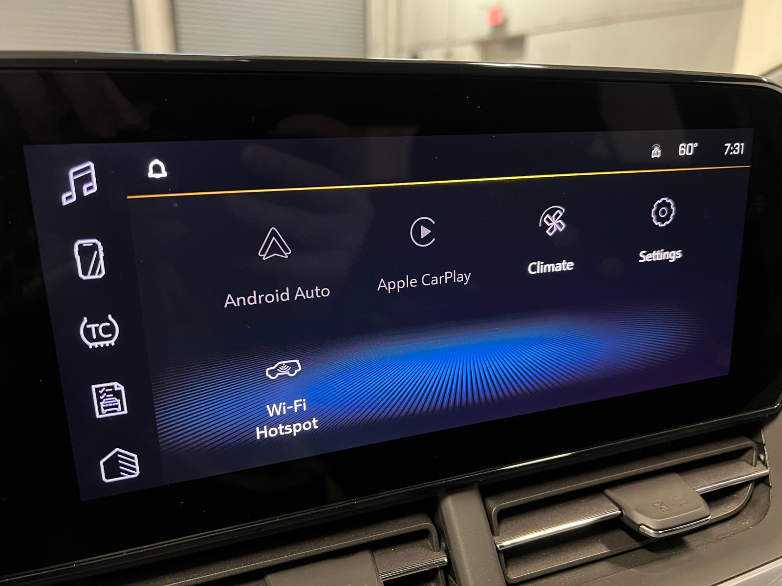 Thumbnail: 2025 Chevrolet Trax - 4