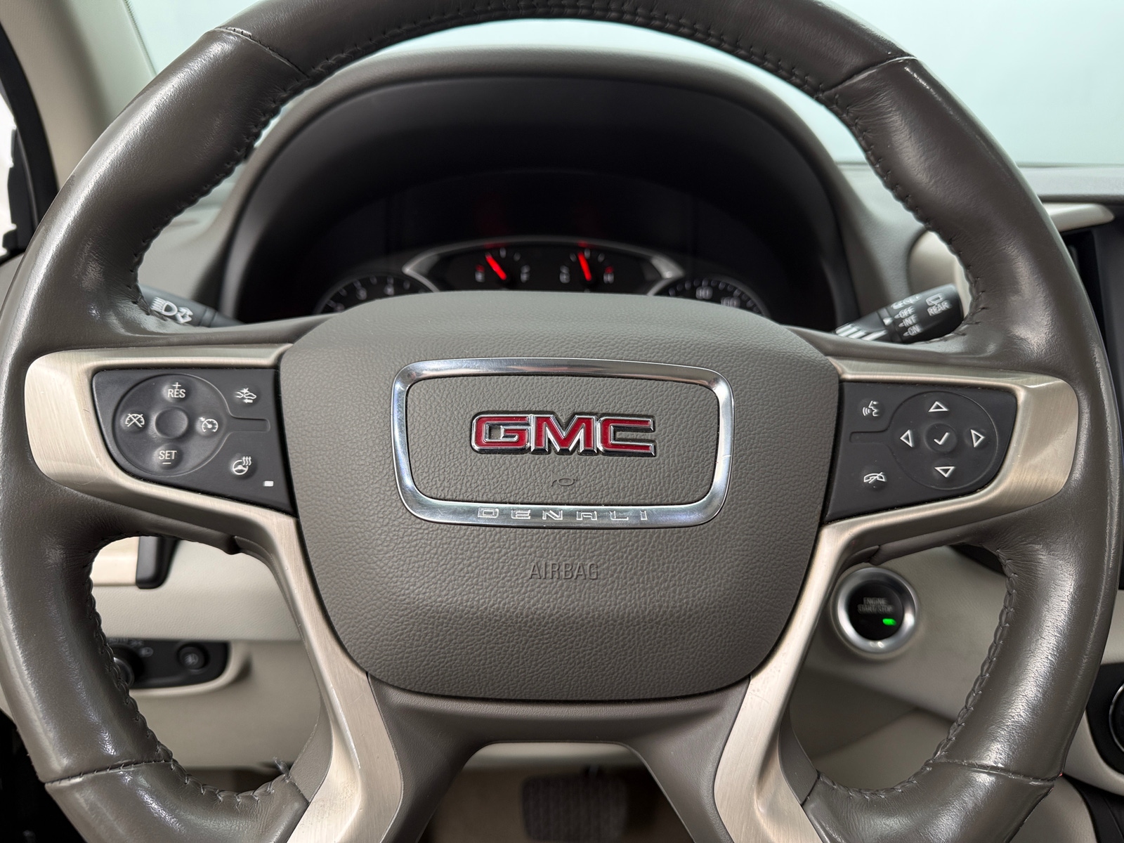 Thumbnail: 2020 GMC Terrain - 4