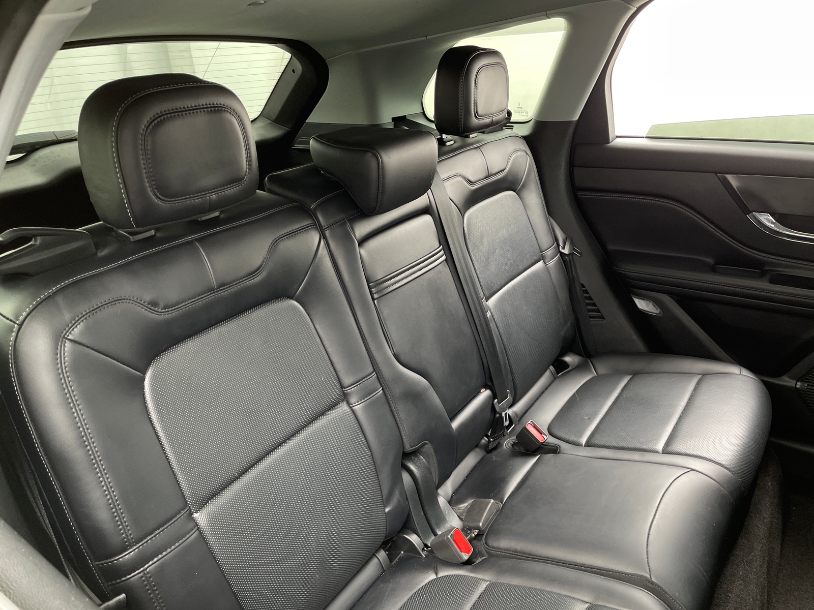 Thumbnail: 2022 Lincoln Corsair - 5