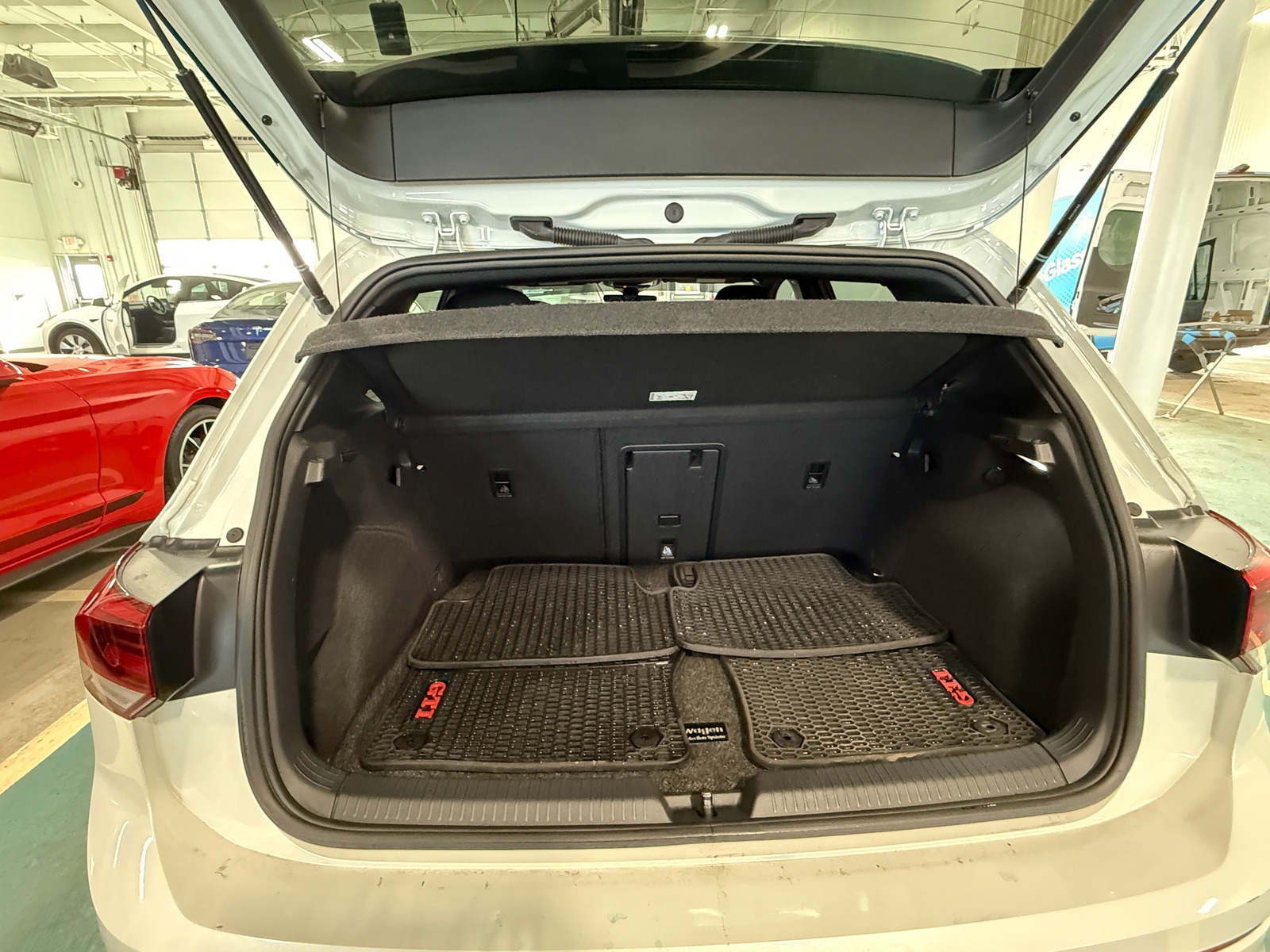 Thumbnail: 2022 Volkswagen Golf - 7