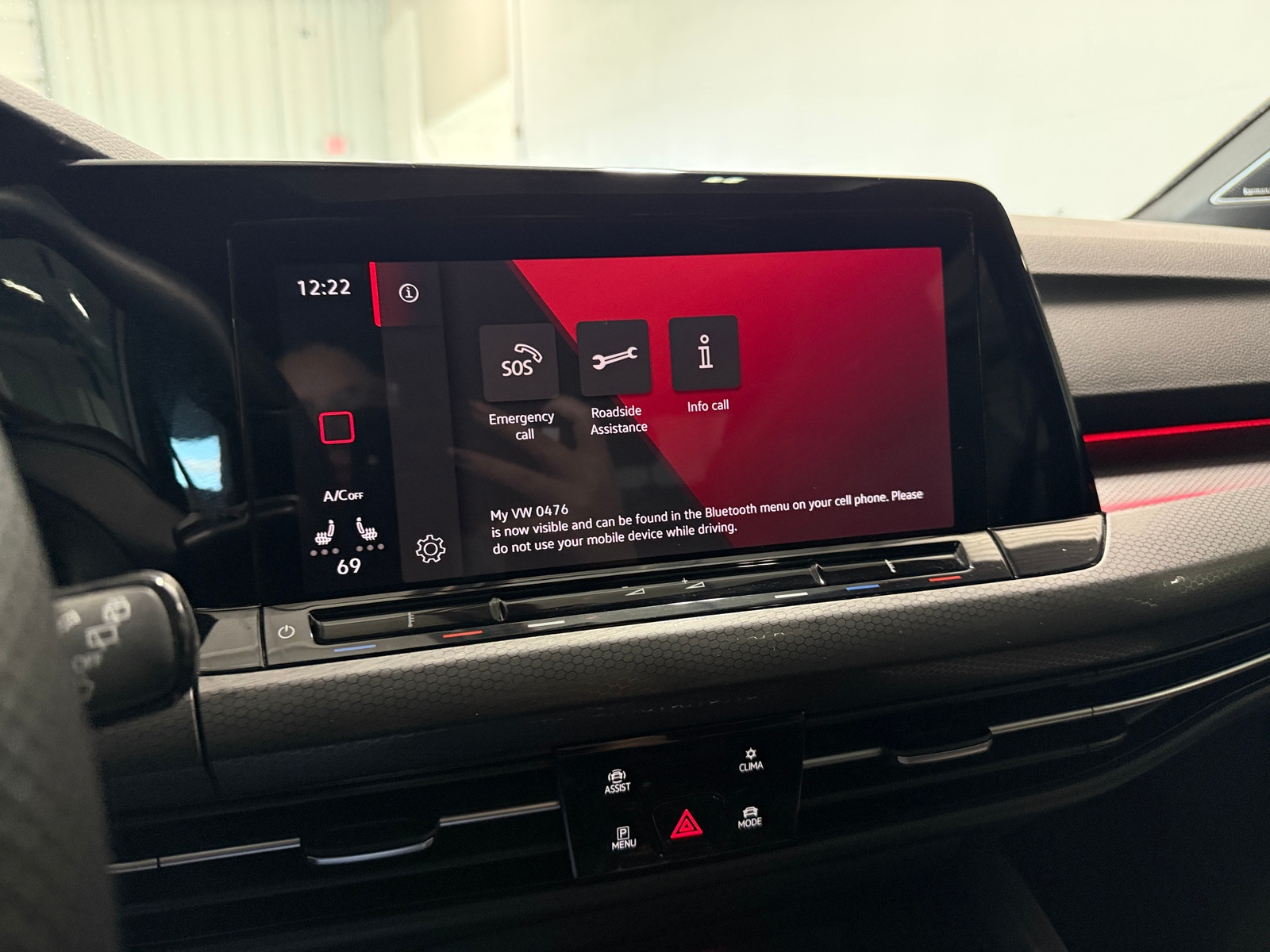 Thumbnail: 2022 Volkswagen Golf - 4