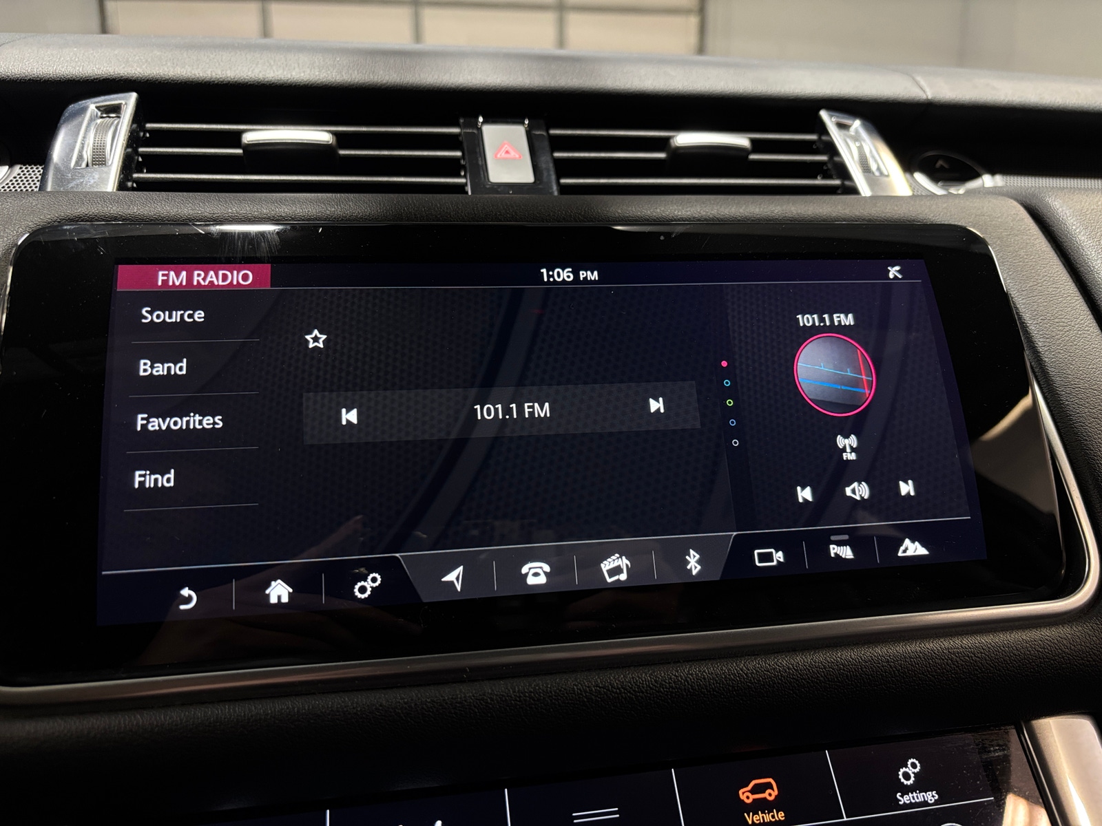 Thumbnail: 2019 Land Rover Range Rover Sport - 3