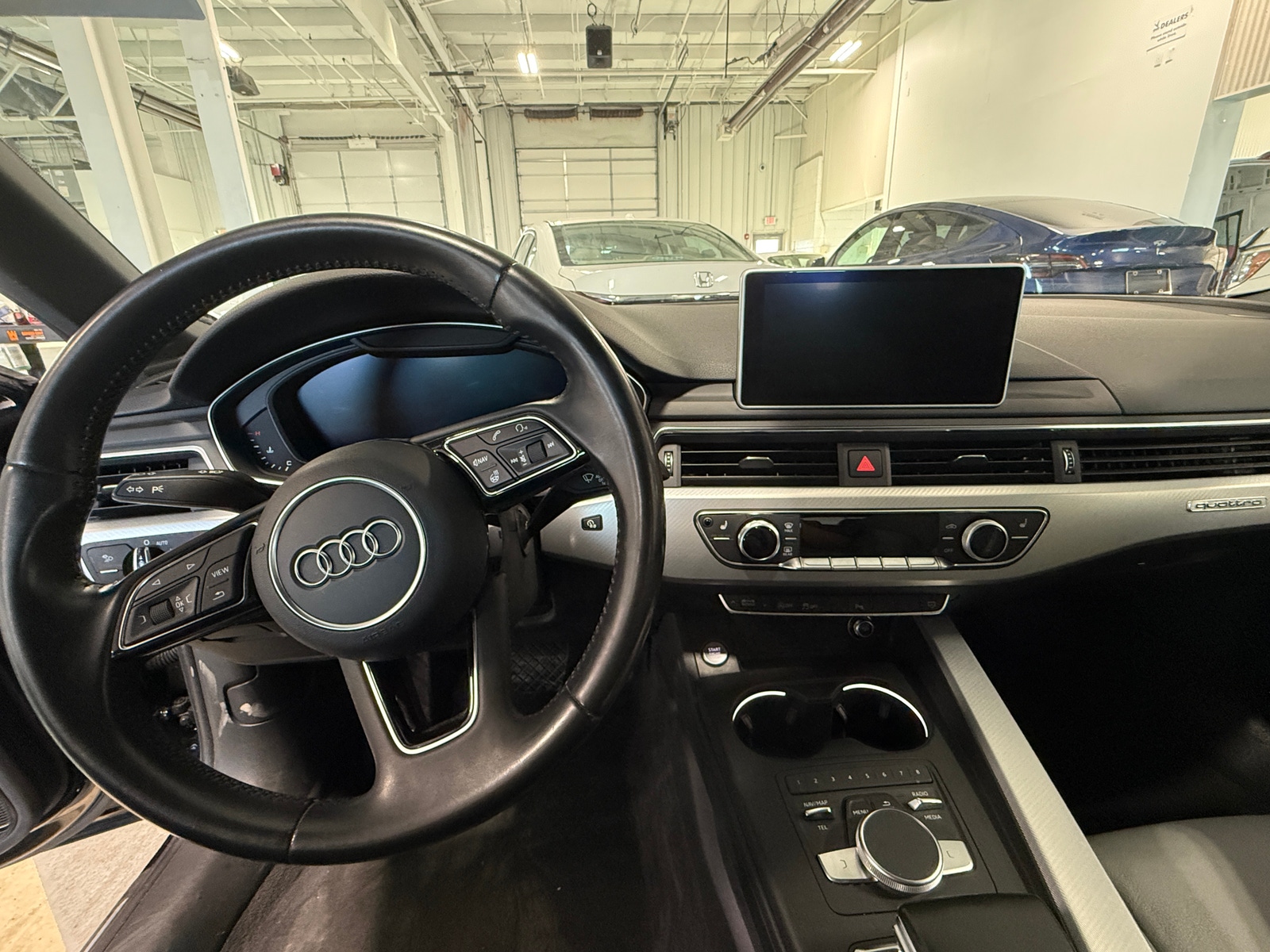 Thumbnail: 2017 Audi A4 - 2