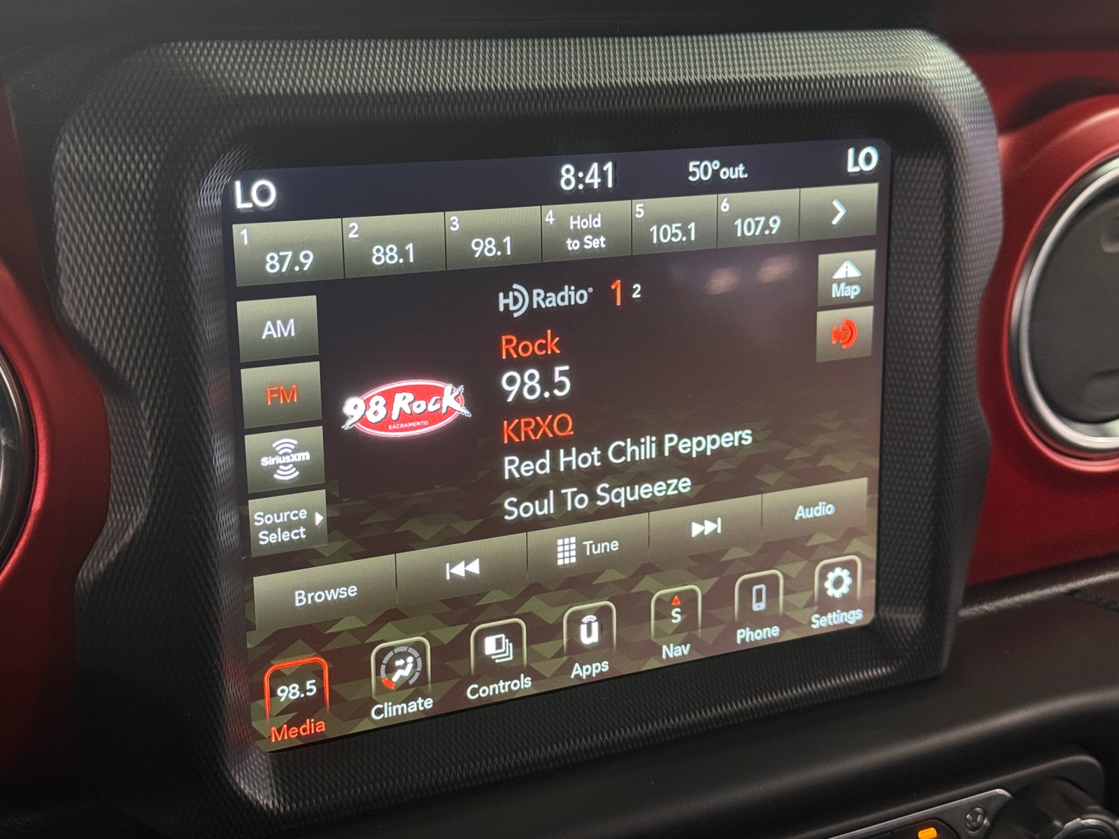 Thumbnail: 2021 Jeep Gladiator - 4