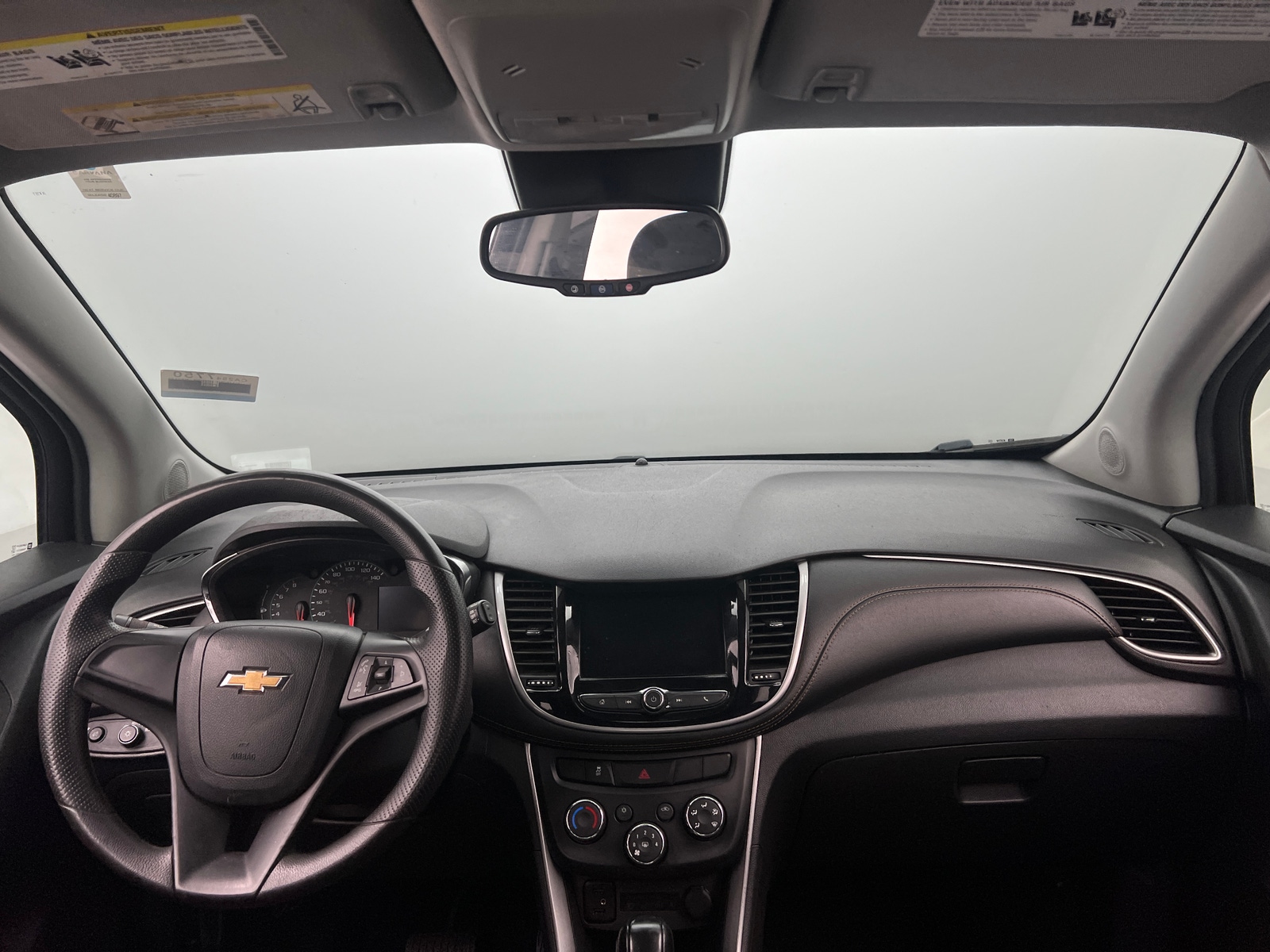 Thumbnail: 2021 Chevrolet Trax - 3