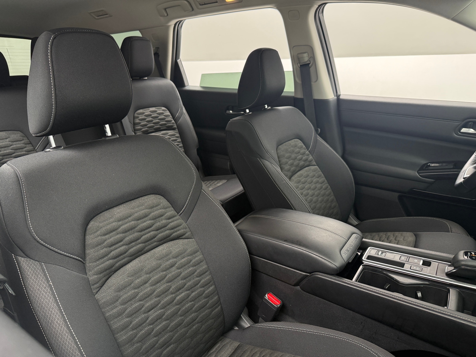 Thumbnail: 2022 Nissan Pathfinder - 2