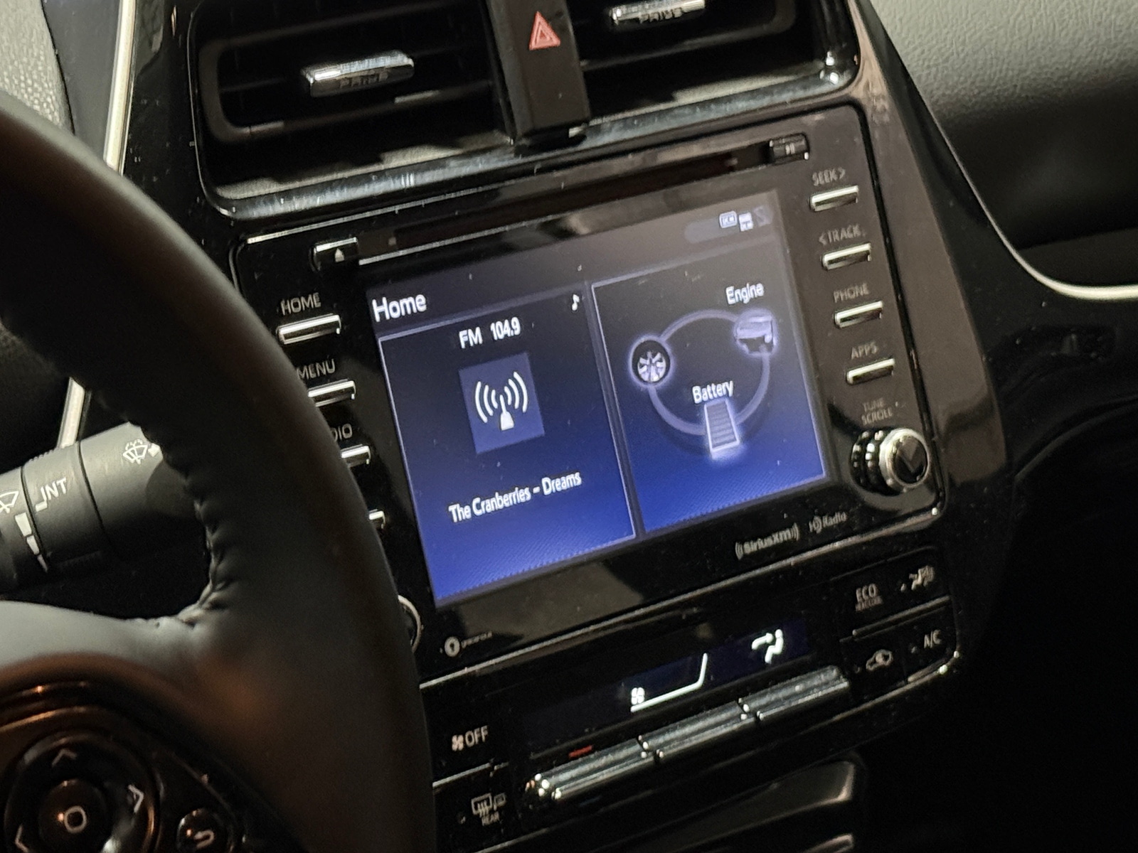 Thumbnail: 2022 Toyota Prius Prime - 4