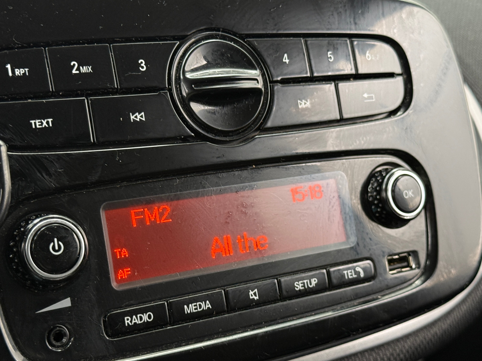 Thumbnail: 2016 smart fortwo - 4