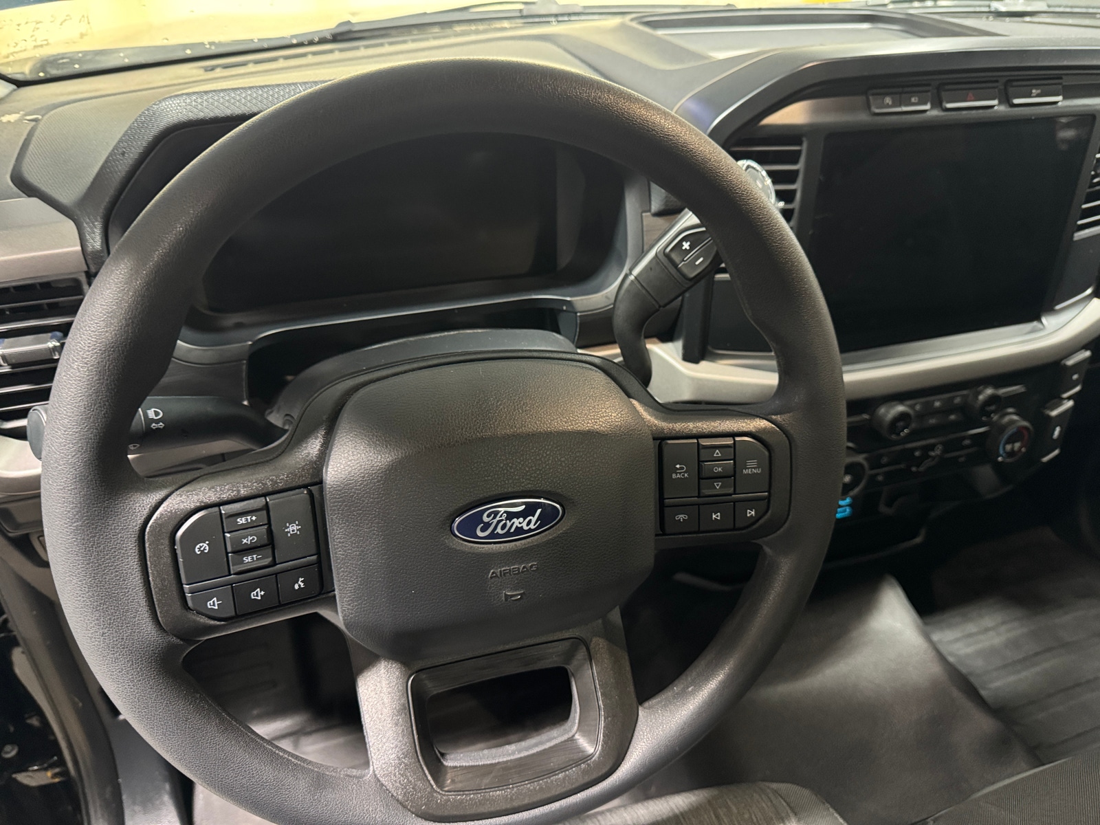 Thumbnail: 2024 Ford Econoline - 5