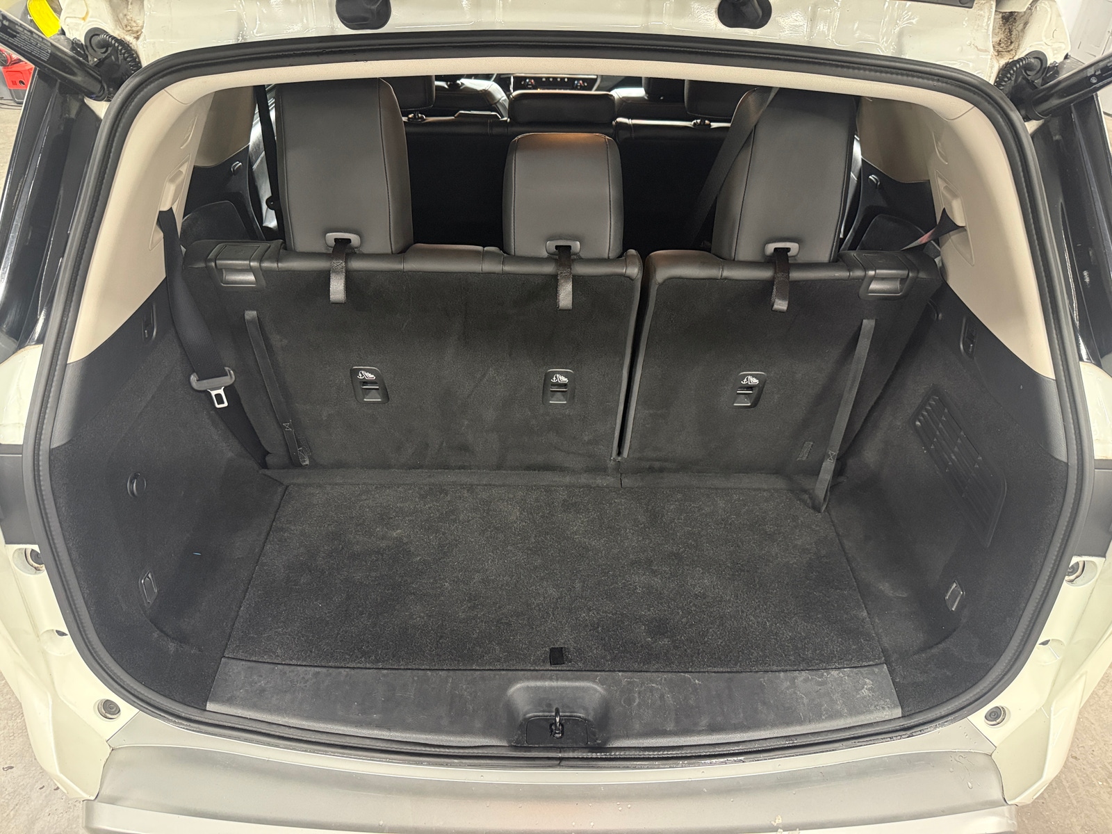 Thumbnail: 2022 Nissan Pathfinder - 6