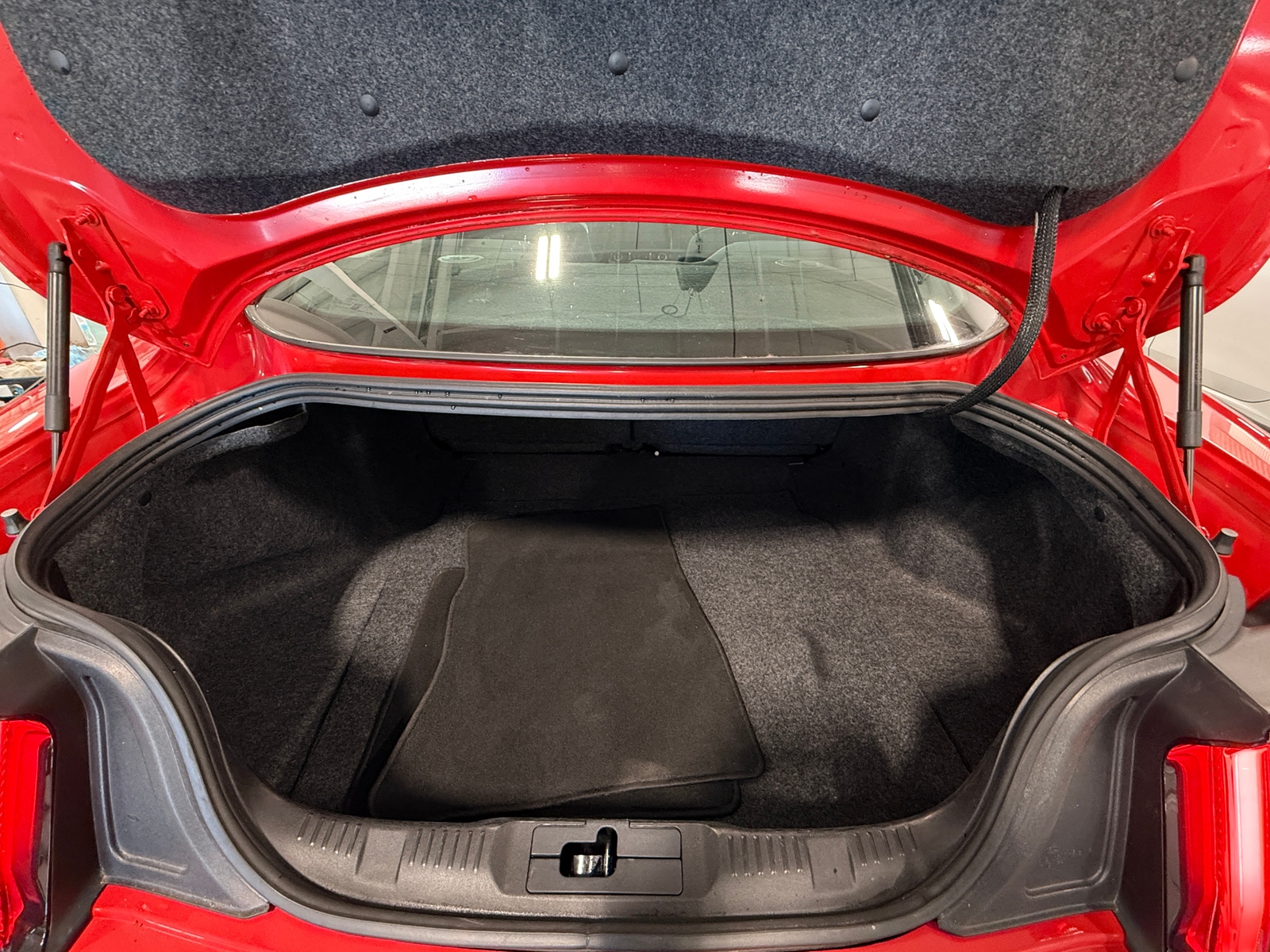 Thumbnail: 2020 Ford Mustang - 6