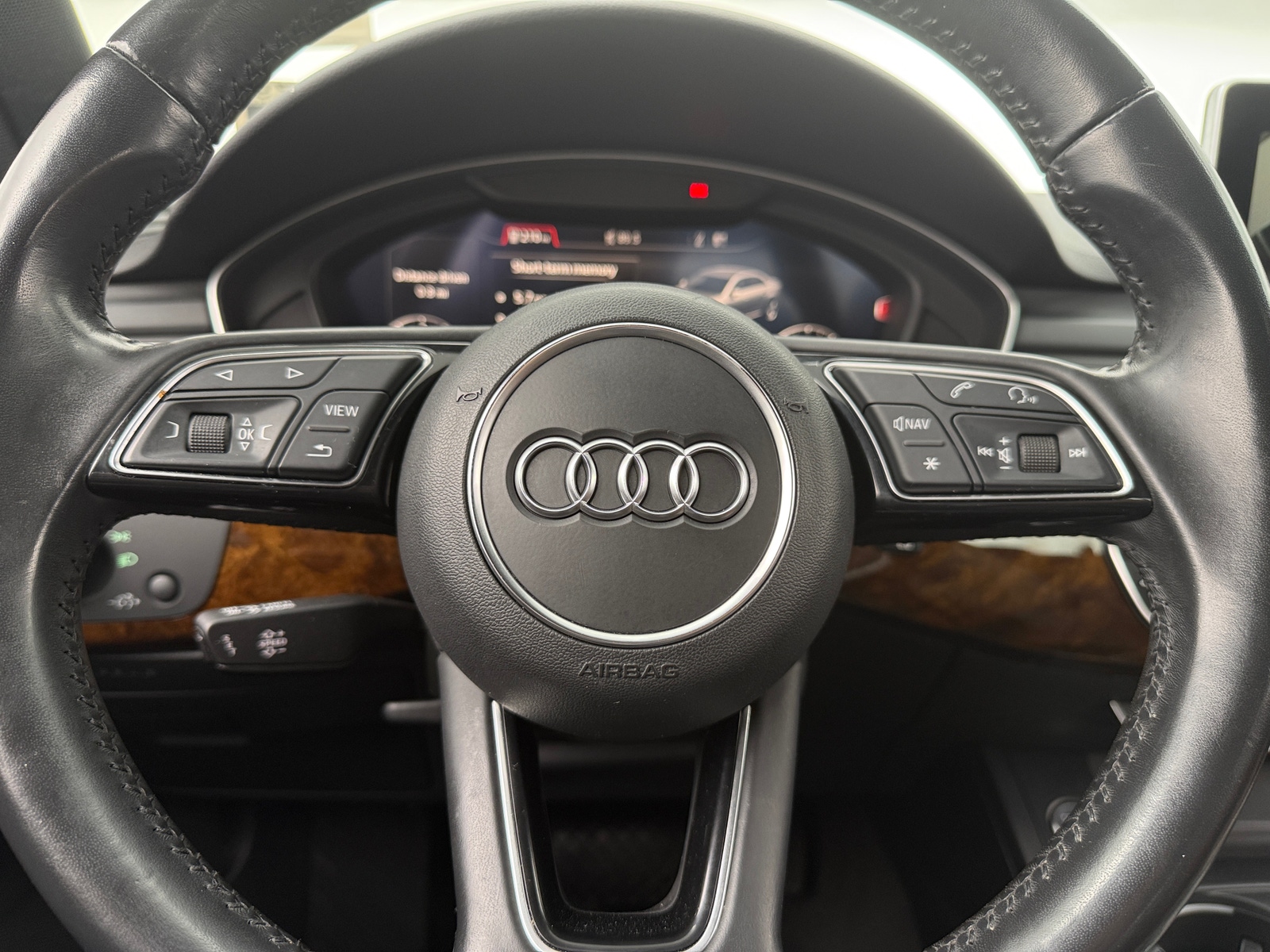 Thumbnail: 2018 Audi A4 - 4