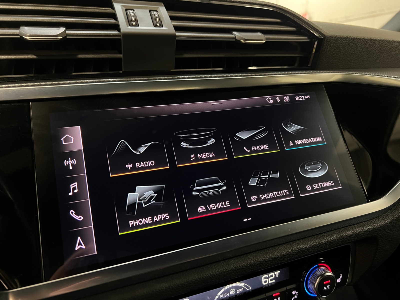 Thumbnail: 2021 Audi Q3 - 3