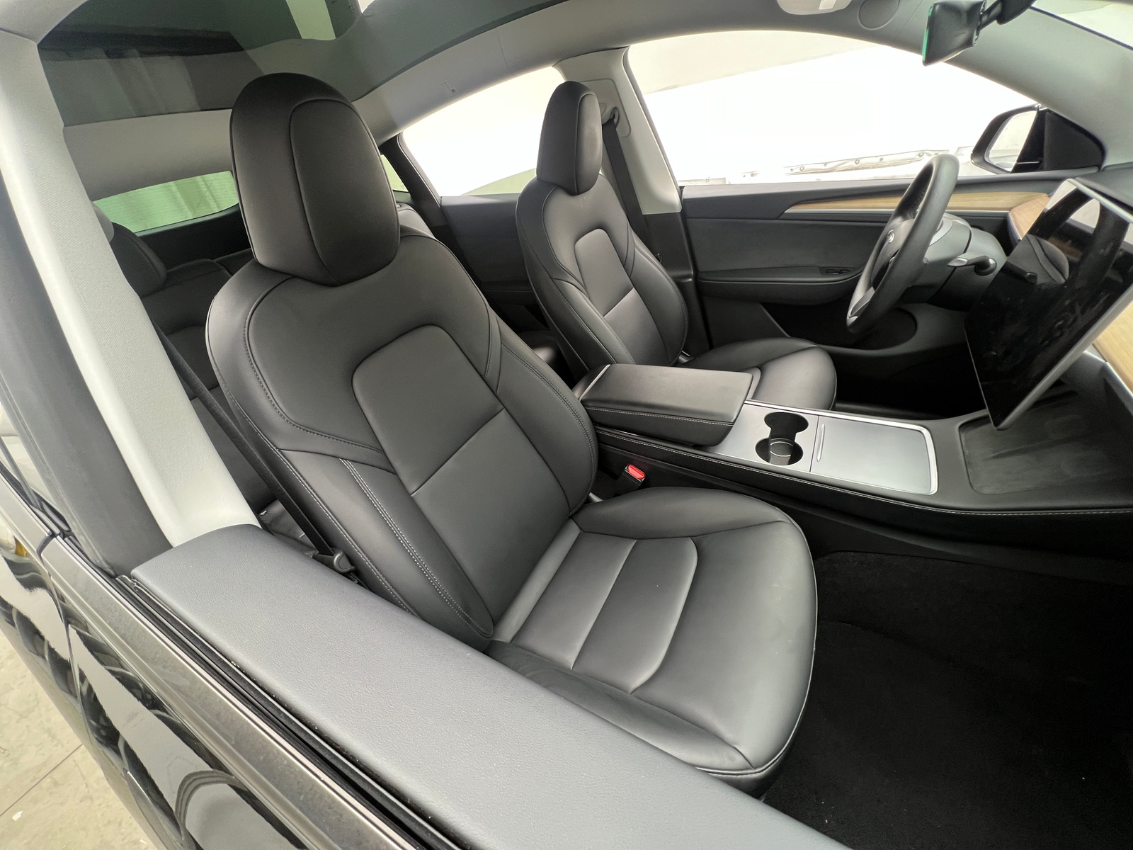 Thumbnail: 2025 Tesla Model Y - 2