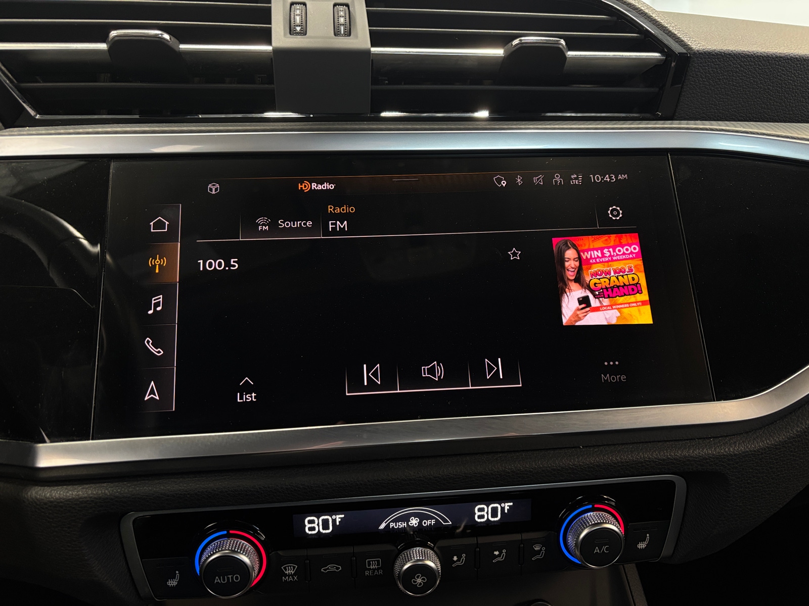 Thumbnail: 2023 Audi Q3 - 3