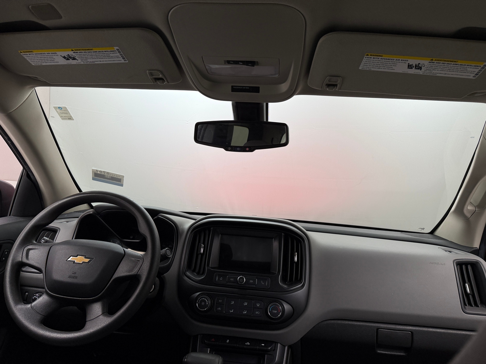 Thumbnail: 2019 Chevrolet Colorado - 3