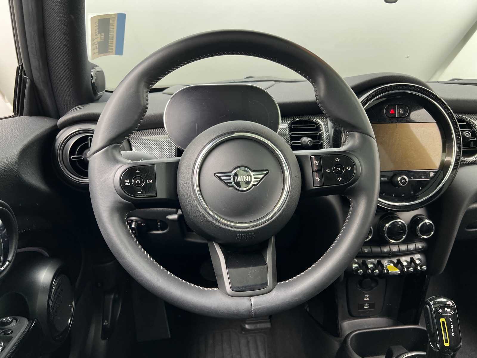 Thumbnail: 2023 MINI Cooper Hardtop - 4