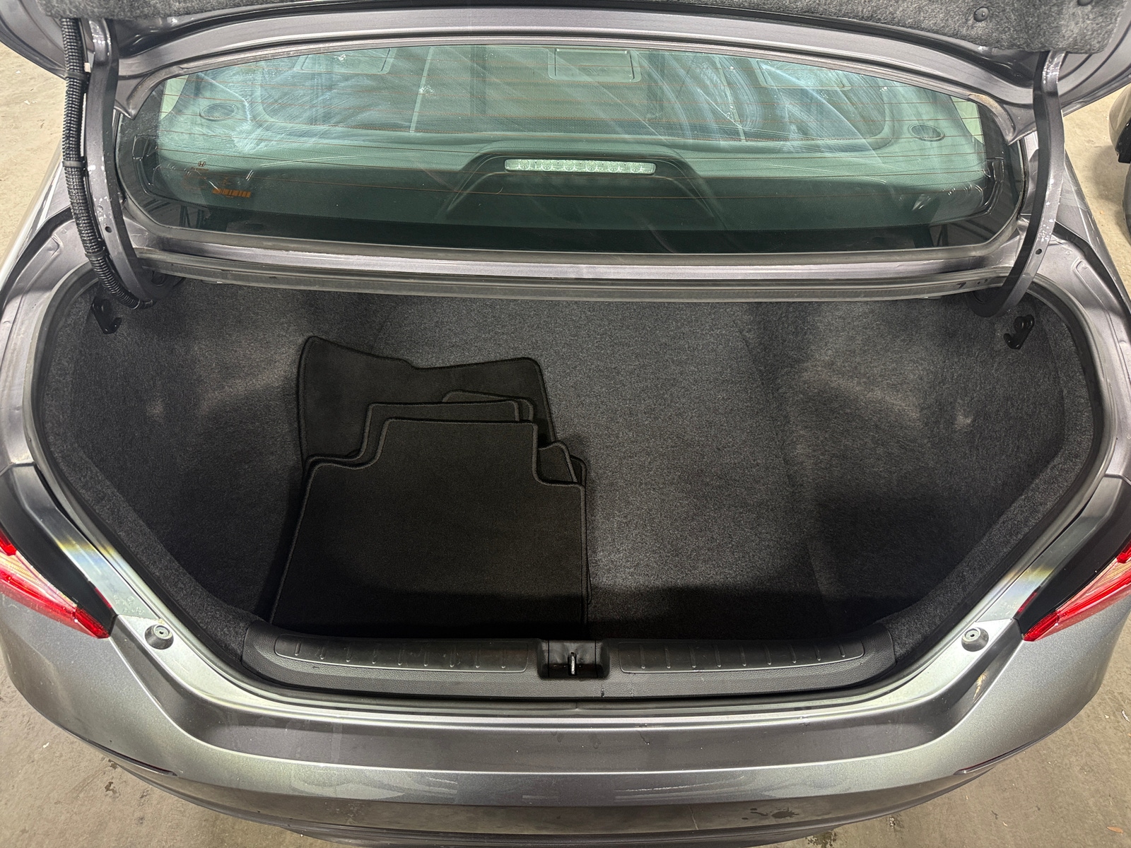 Thumbnail: 2019 Honda Accord - 6