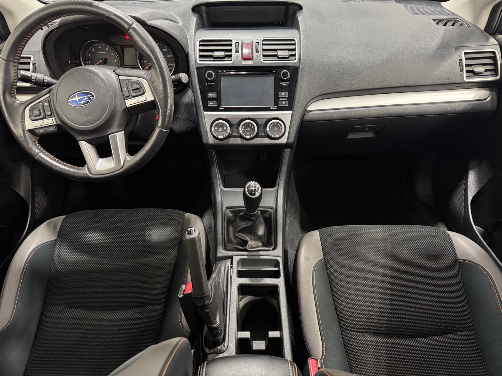 Thumbnail: 2016 Subaru Crosstrek - 3