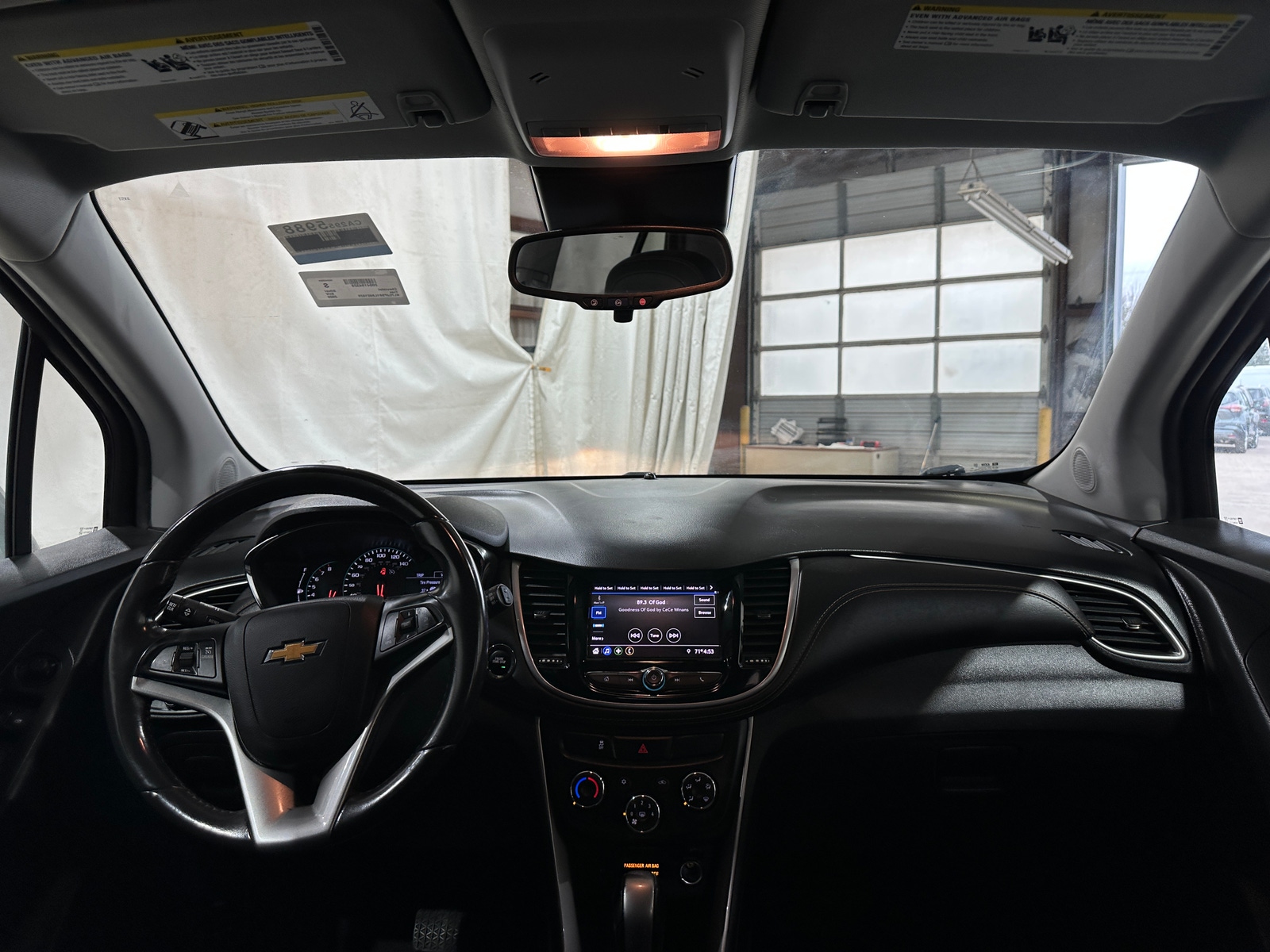 Thumbnail: 2020 Chevrolet Trax - 3