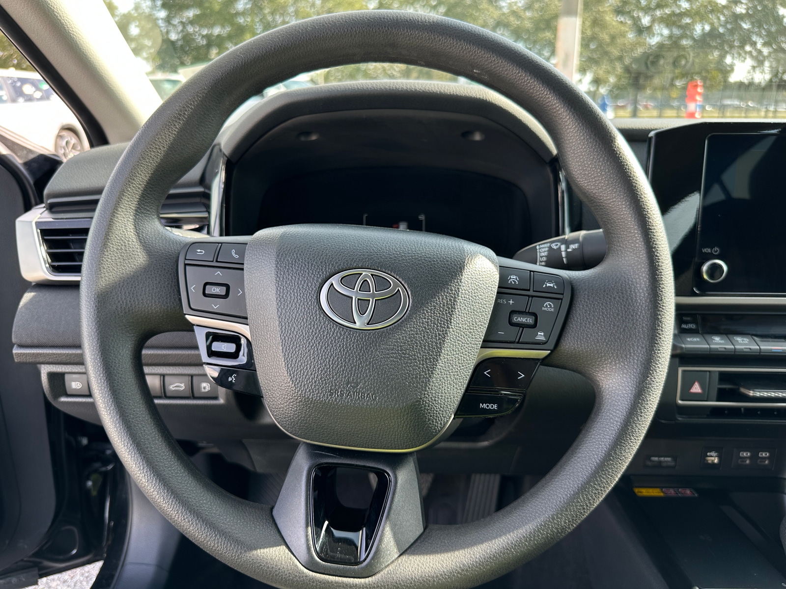 Thumbnail: 2025 Toyota Camry - 5