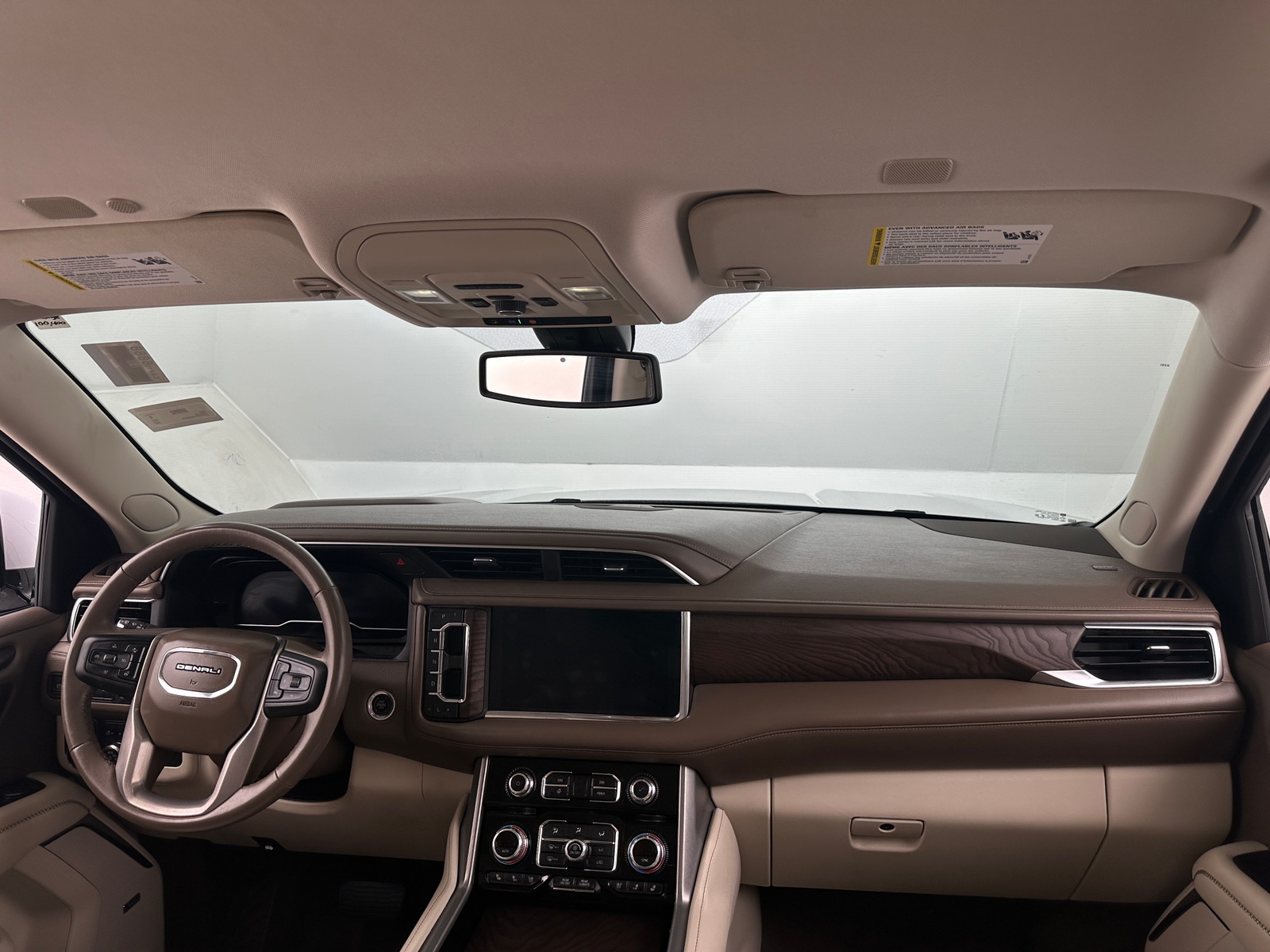 Thumbnail: 2022 GMC Yukon XL - 2