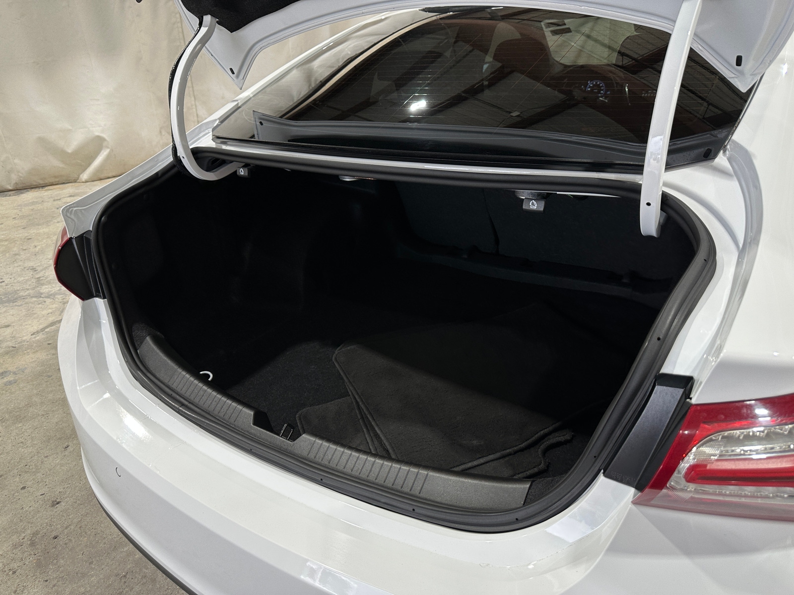 Thumbnail: 2025 Chevrolet Malibu - 6