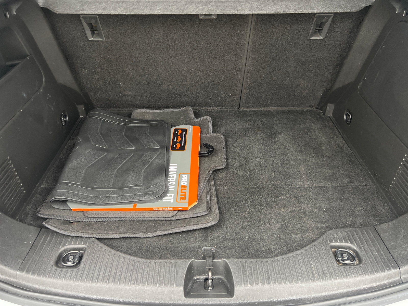 Thumbnail: 2020 Buick Encore - 6