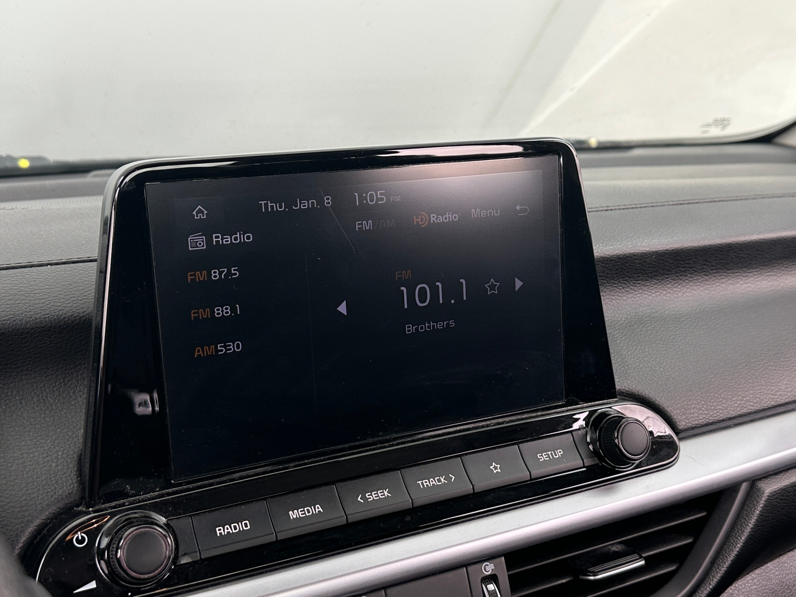 Thumbnail: 2023 Kia Forte - 4