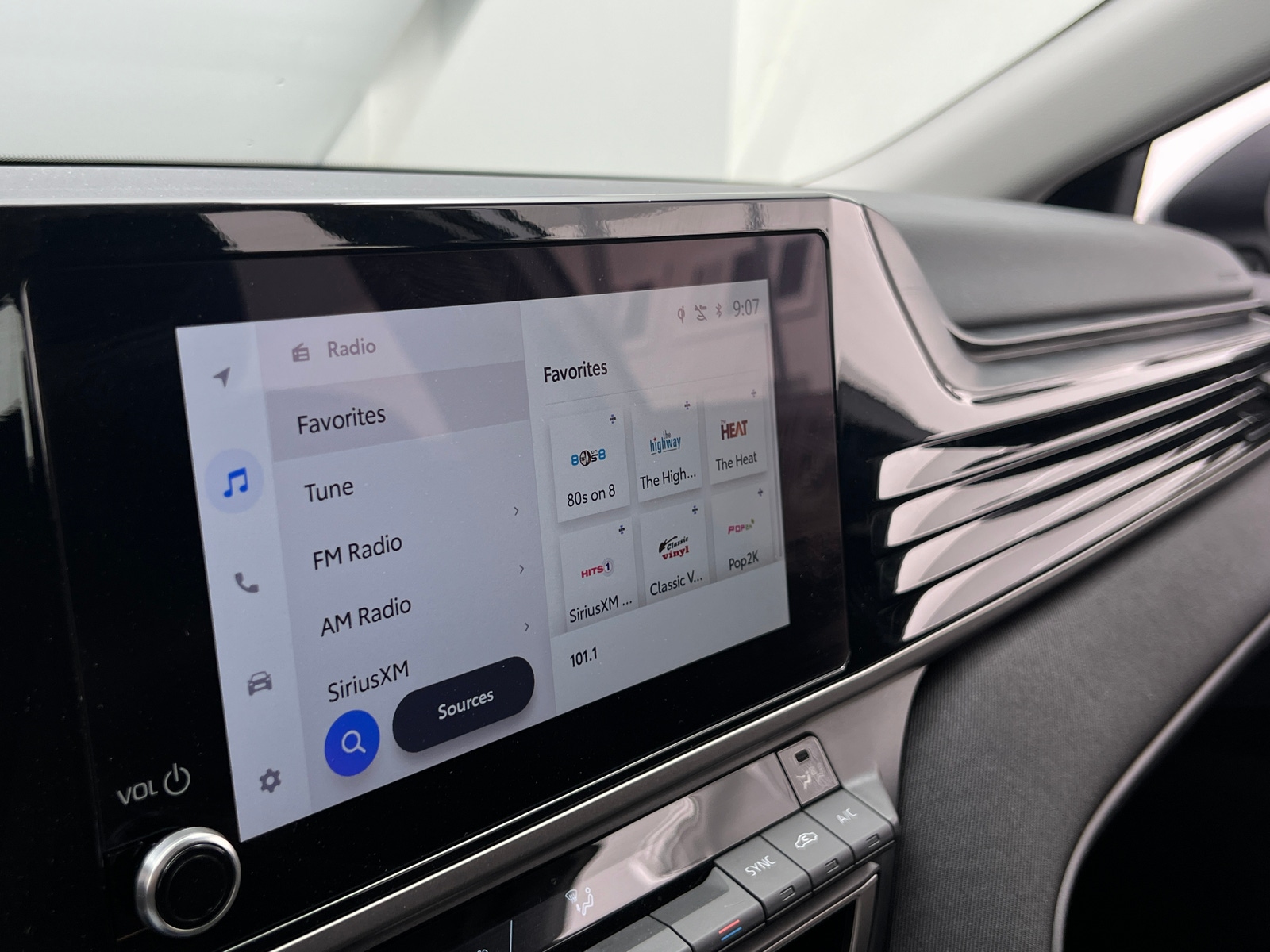 Thumbnail: 2025 Toyota Camry - 4