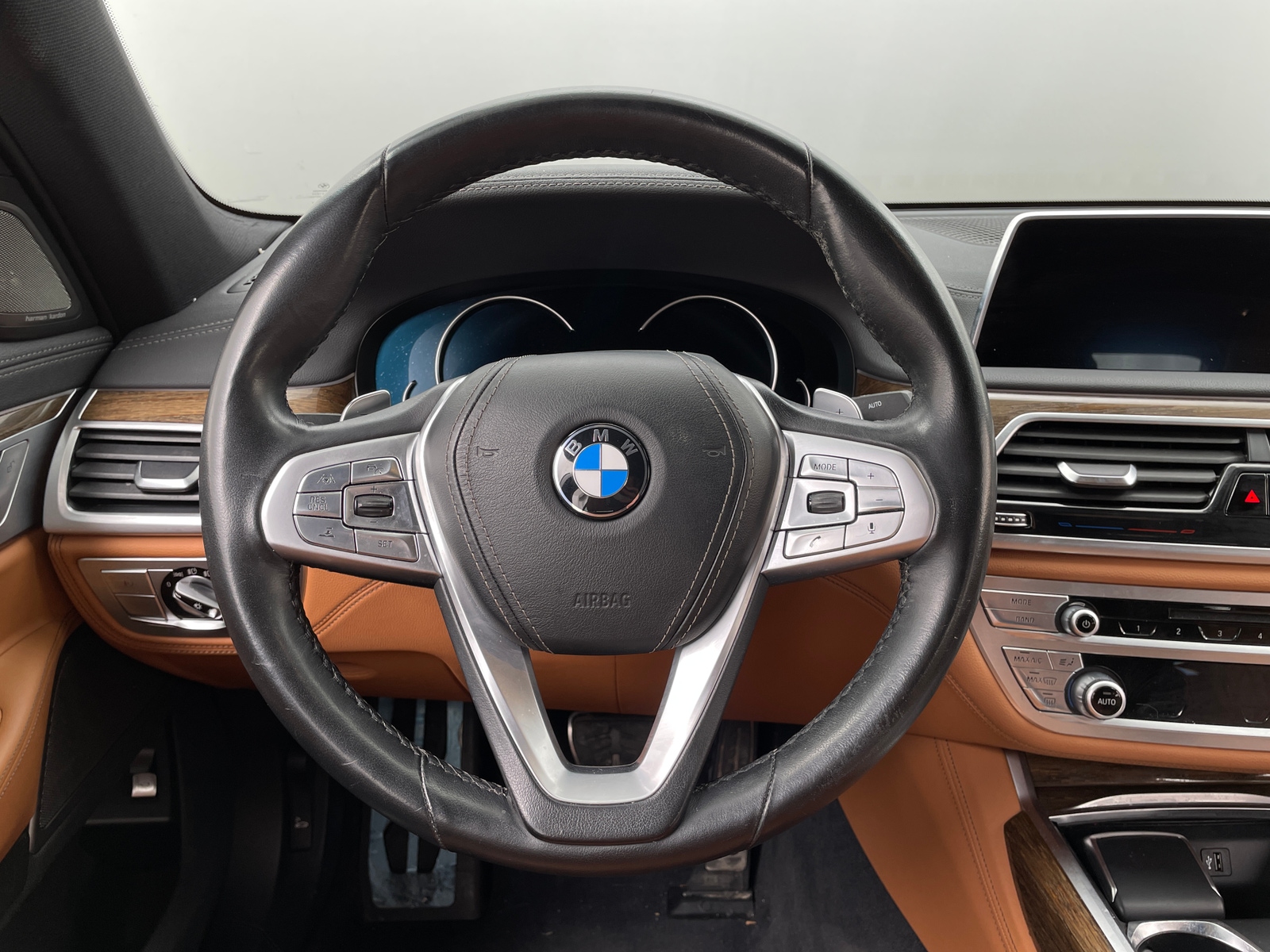 Thumbnail: 2019 BMW 7 Series - 4