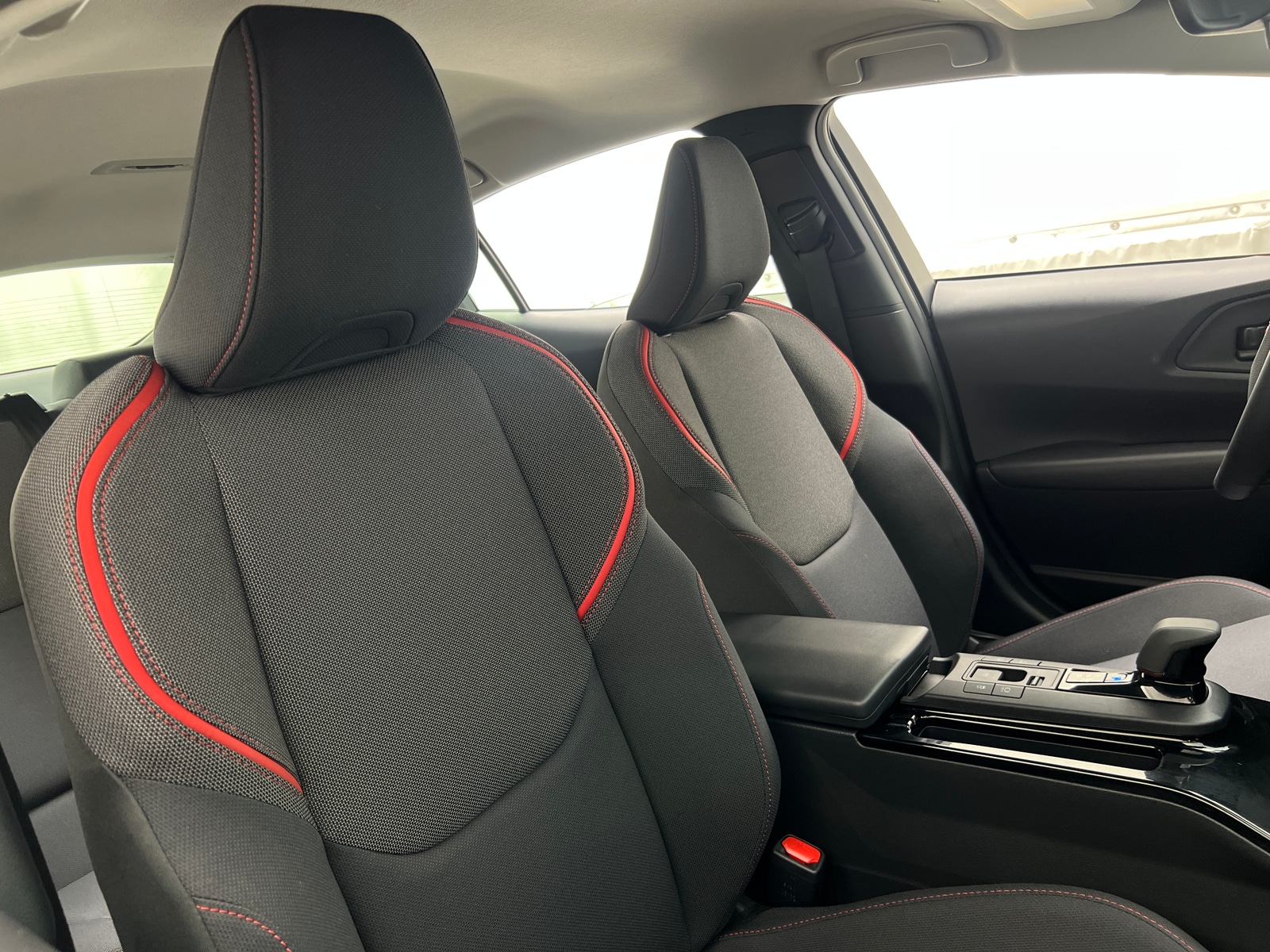 Thumbnail: 2025 Toyota Prius - 2