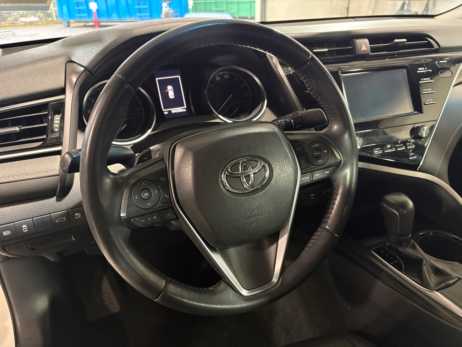 Thumbnail: 2018 Toyota Camry - 5