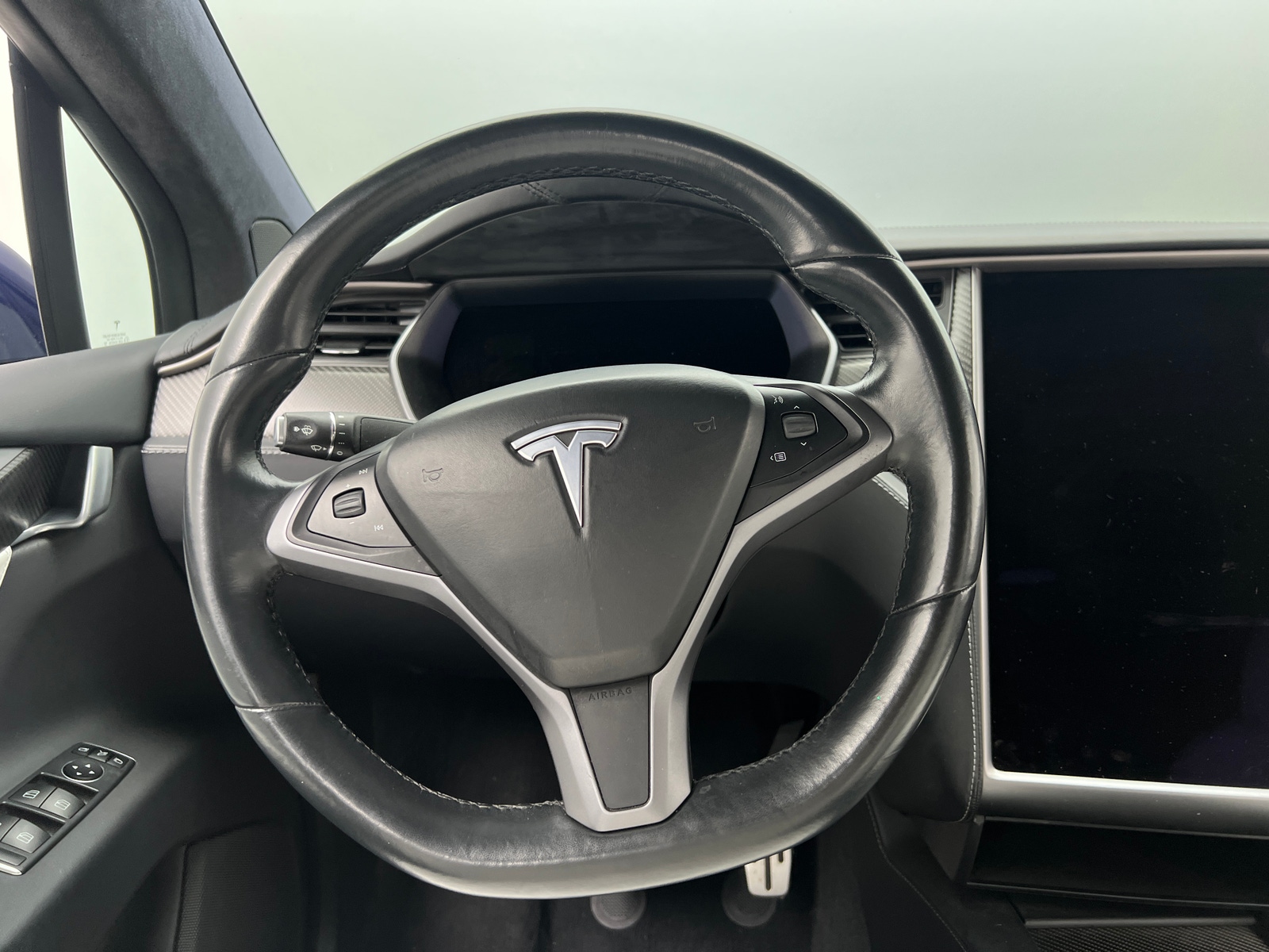 Thumbnail: 2020 Tesla Model X - 4