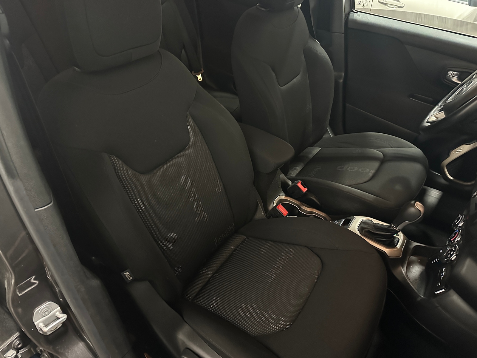 Thumbnail: 2016 Jeep Renegade - 2